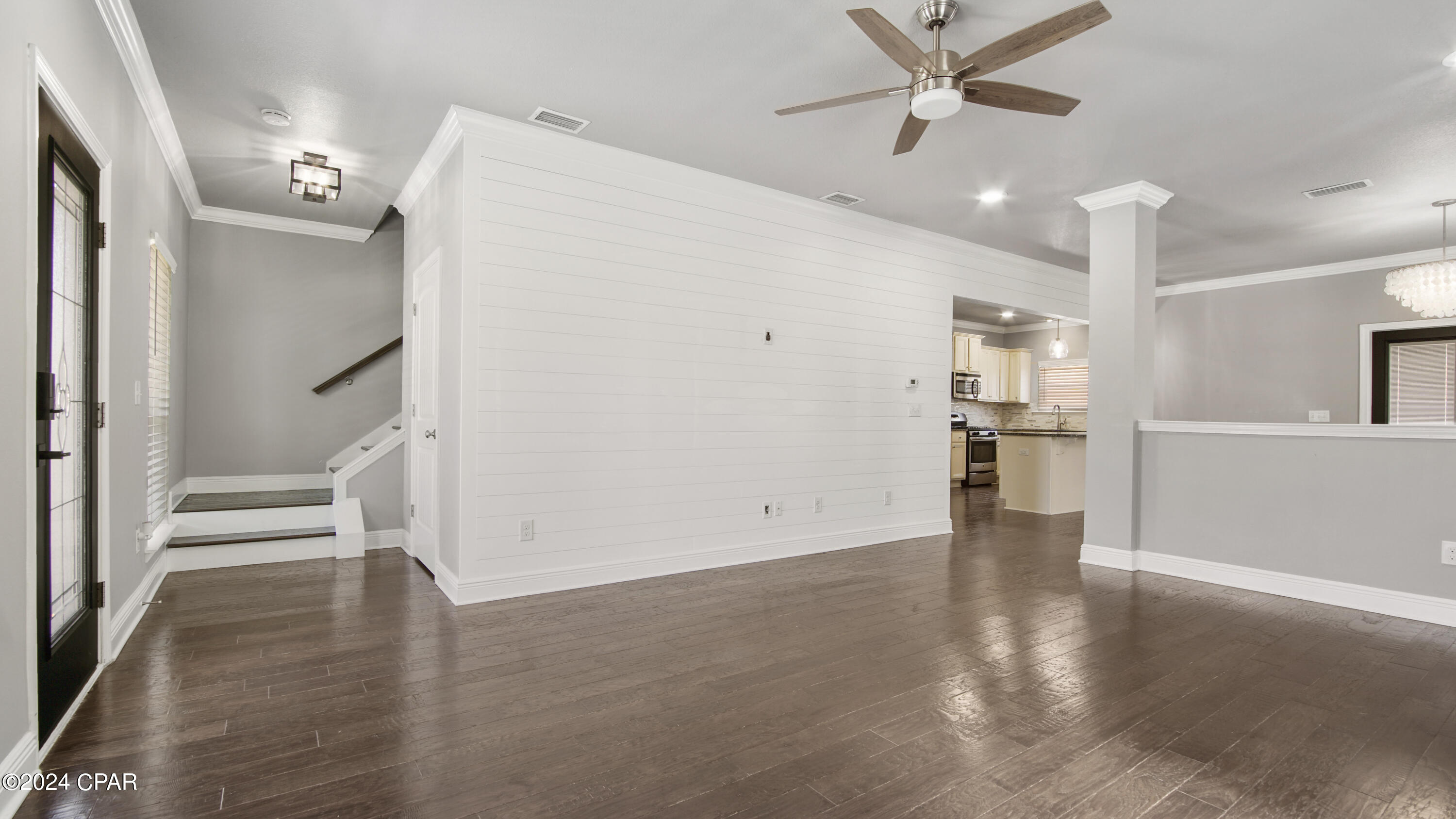 Magnolia Bay Club - Residential