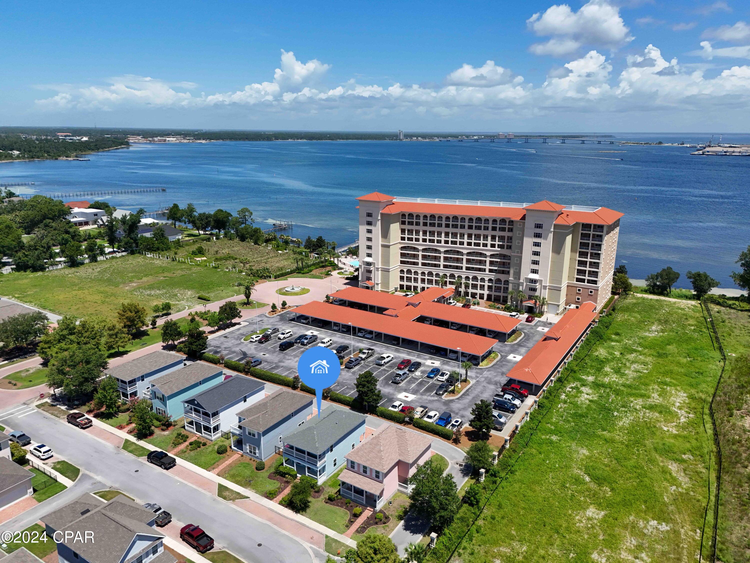 Magnolia Bay Club - Residential