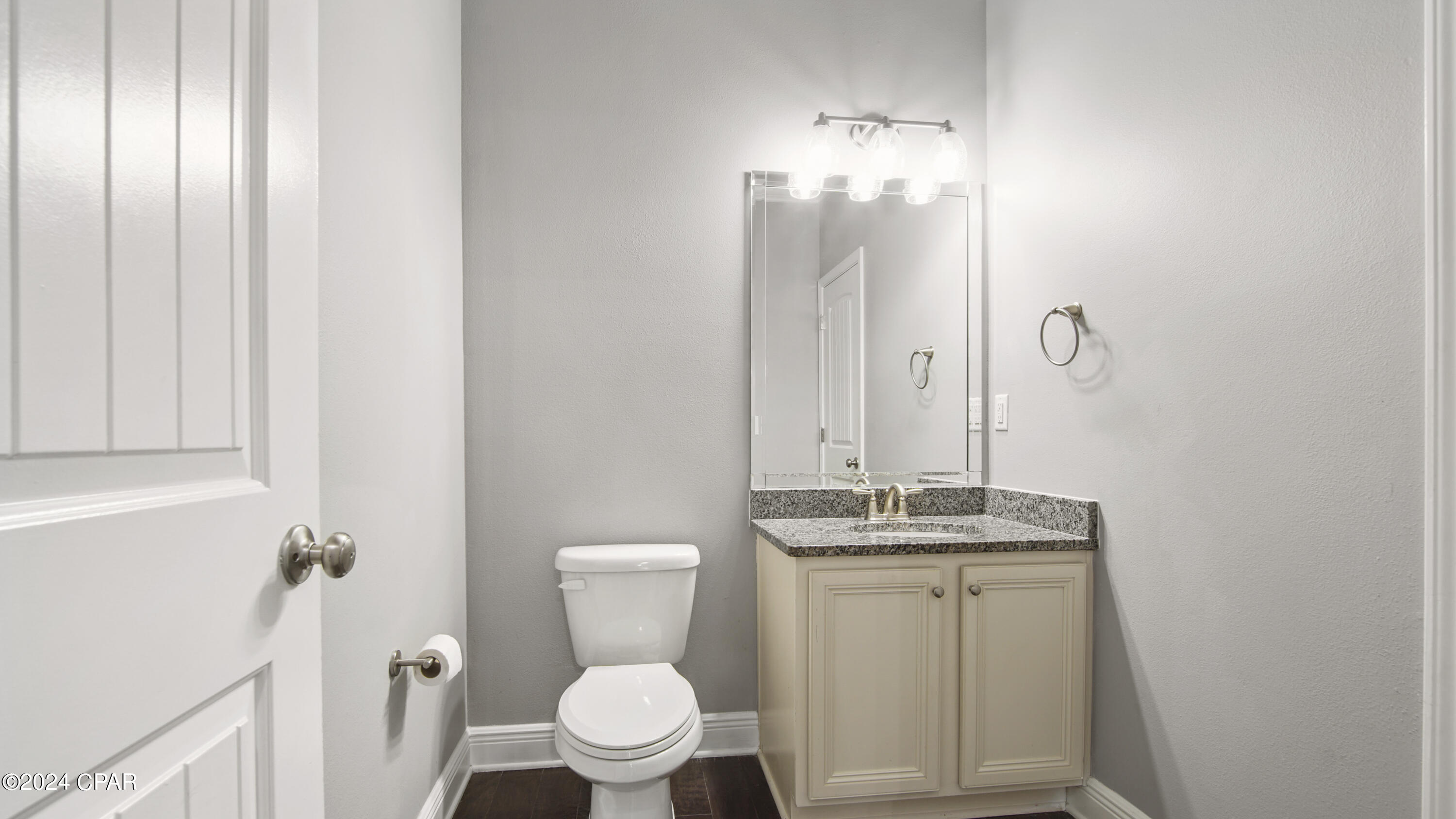 Magnolia Bay Club - Residential