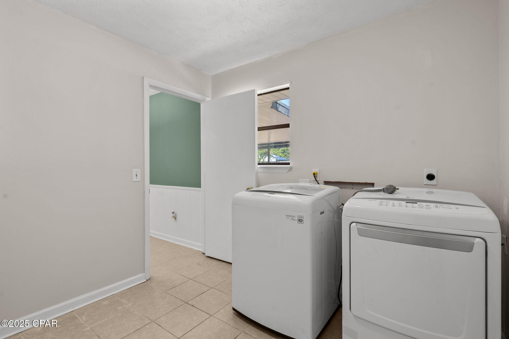 North Lagoon Heights - Residential