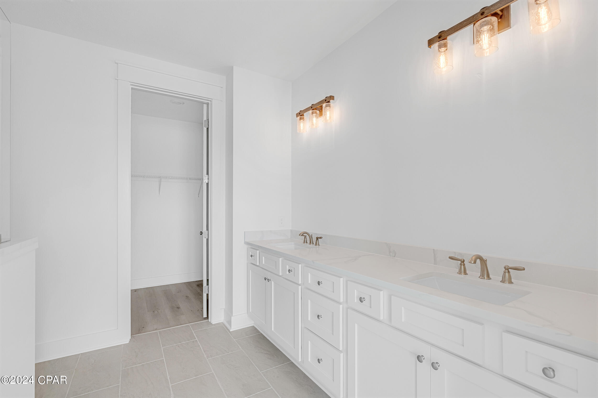 Panama City Beach, Florida 32407, United States, 3 Bedrooms Bedrooms, ,2 BathroomsBathrooms,Residential,Pending,61096