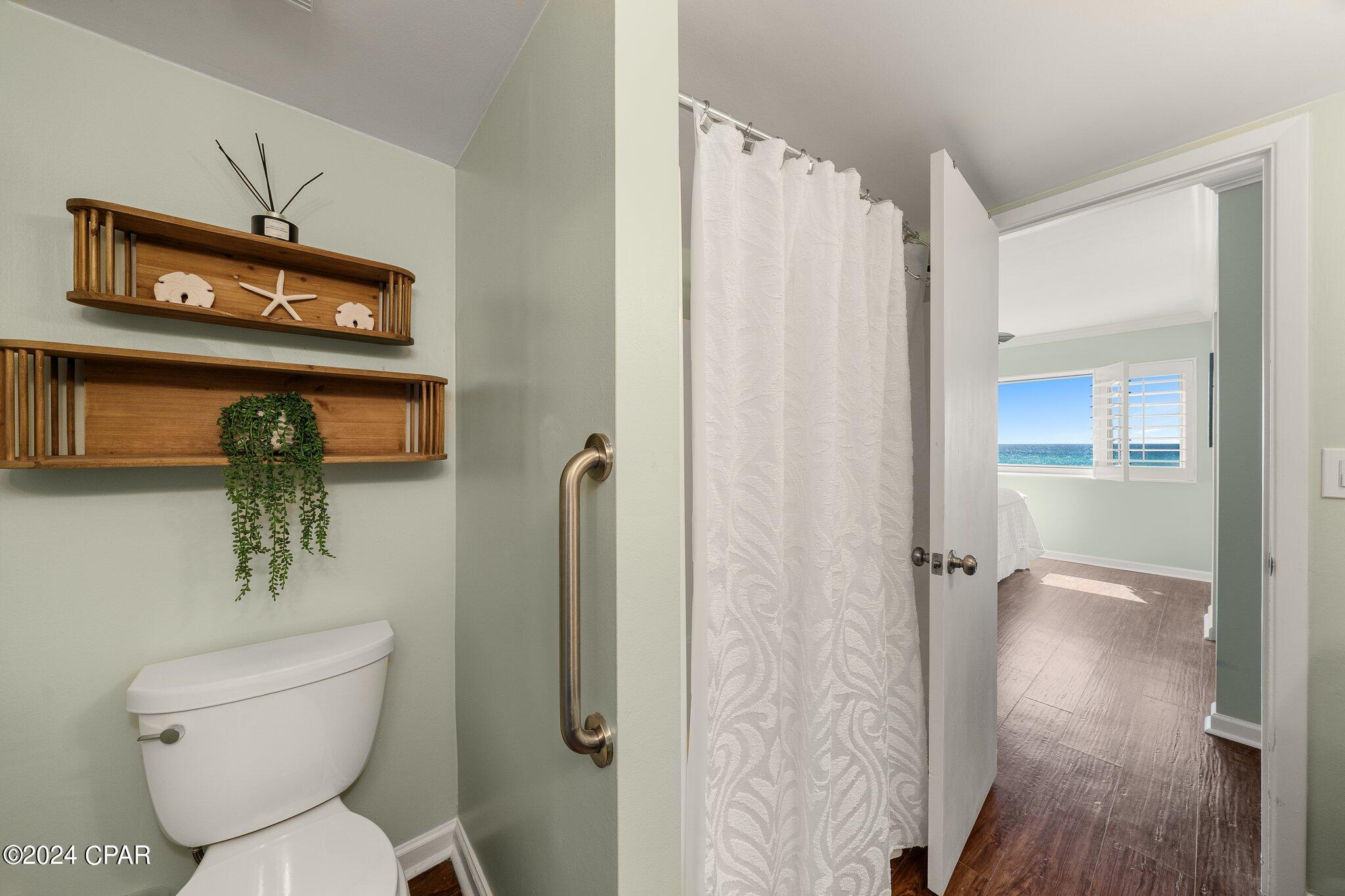 Panama City Beach, Florida 32413, United States, 2 Bedrooms Bedrooms, ,2 BathroomsBathrooms,Residential,Pending,62327