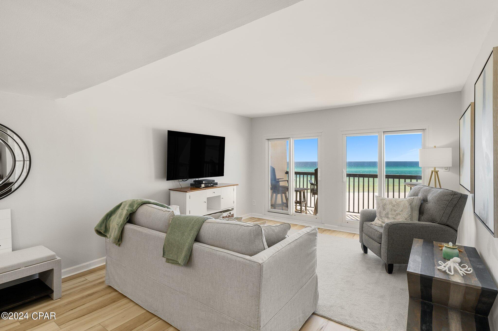 Panama City Beach, Florida 32413, United States, 2 Bedrooms Bedrooms, ,2 BathroomsBathrooms,Residential,Pending,62327