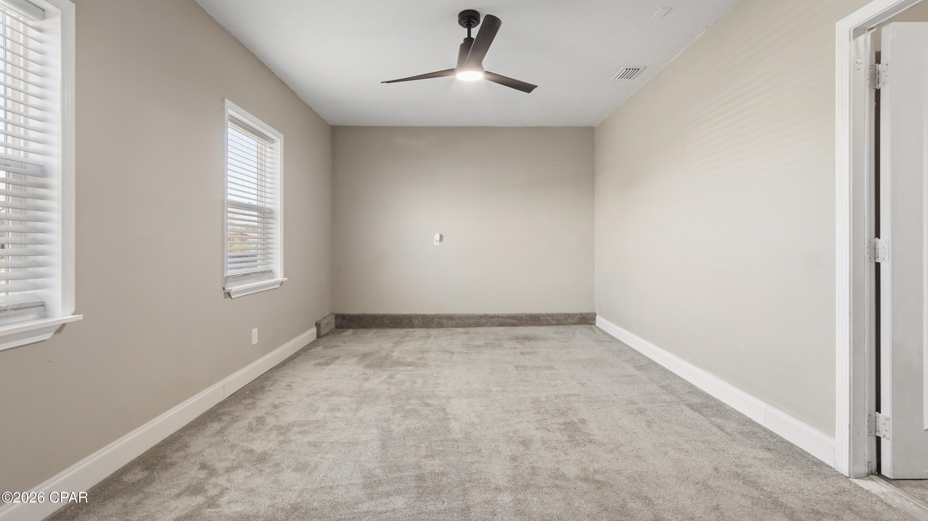 Venetian Villa 1st Add Replat - Residential