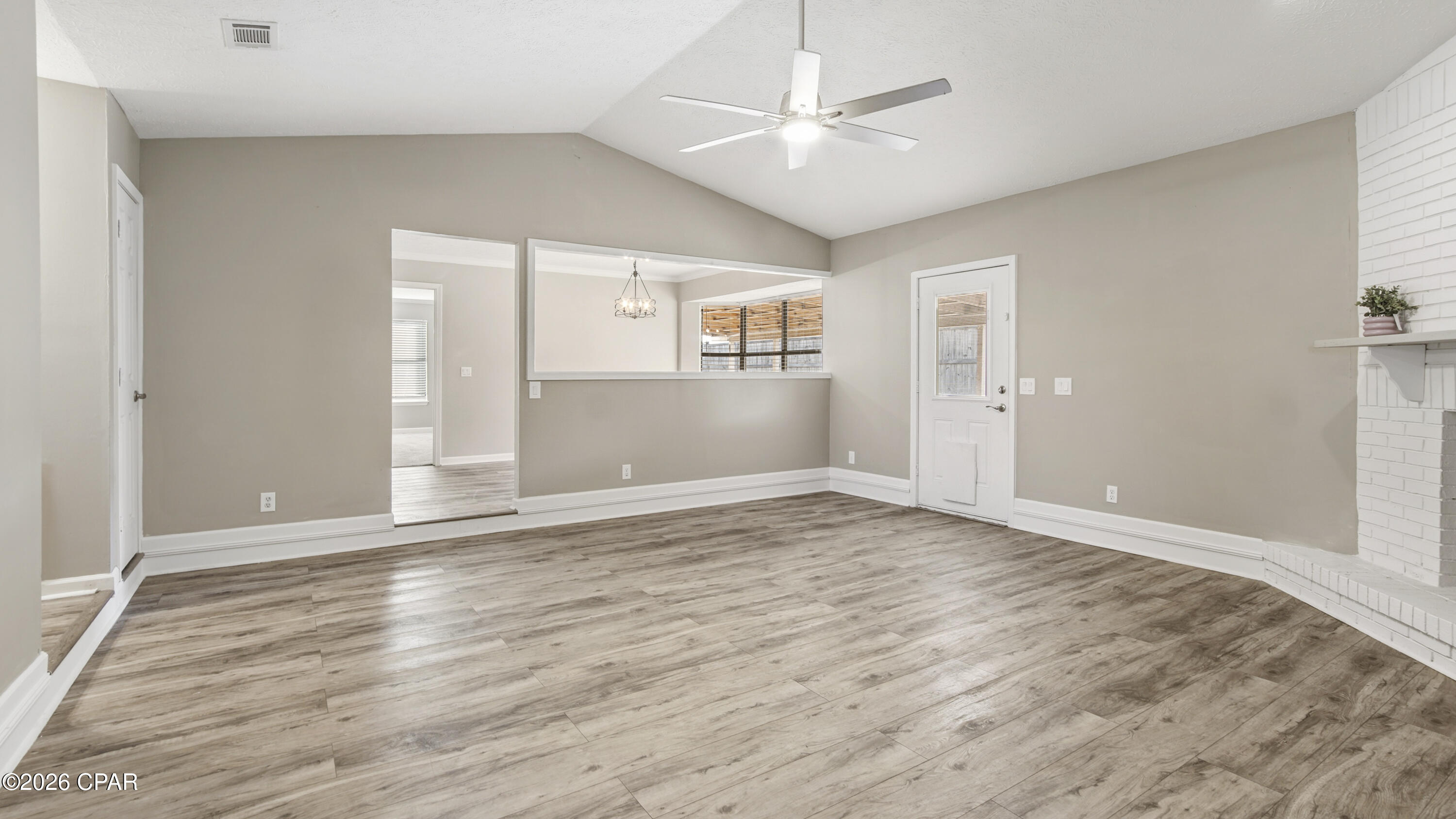 Venetian Villa 1st Add Replat - Residential