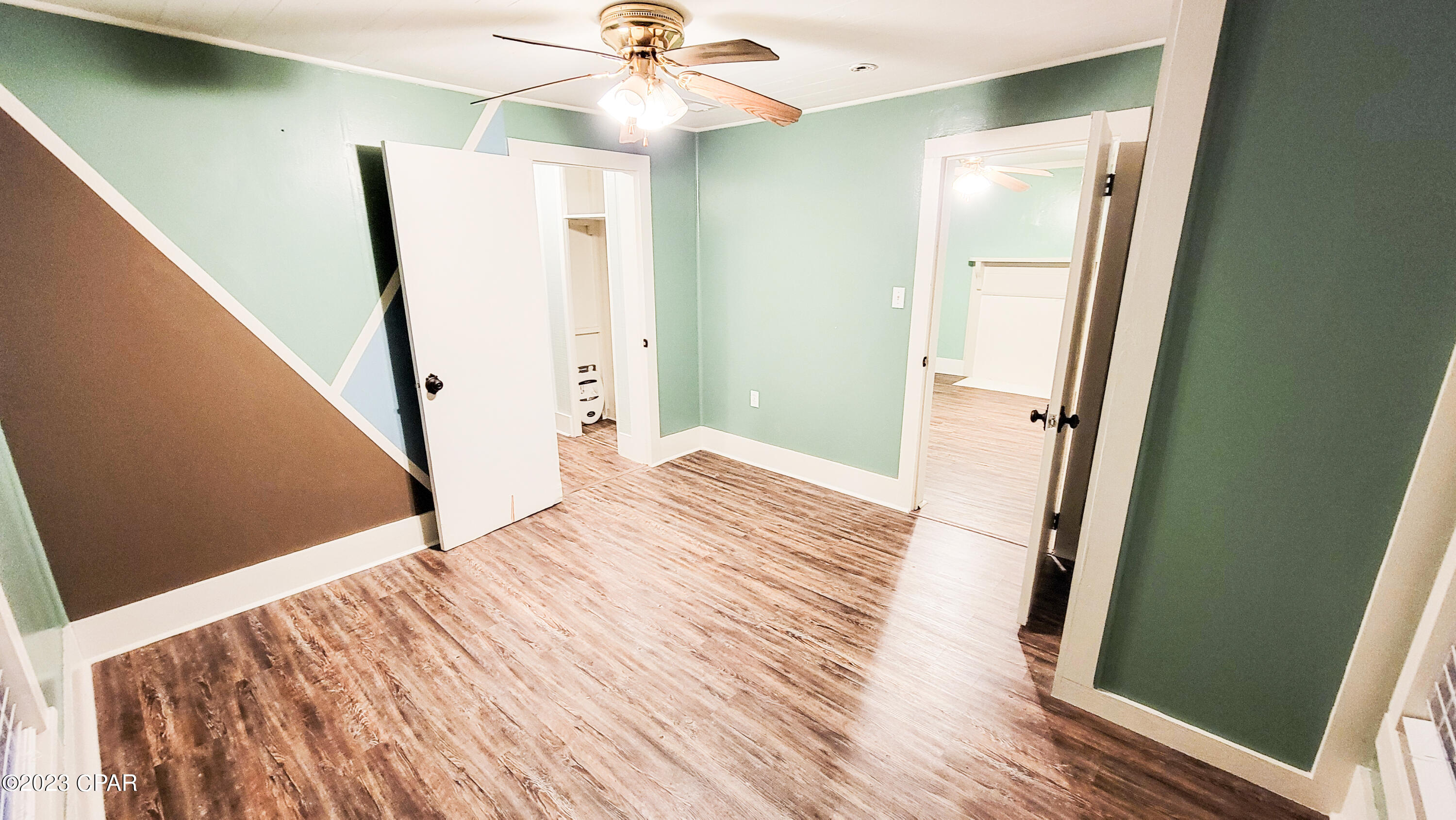 [No Recorded Subdiv] - Residential