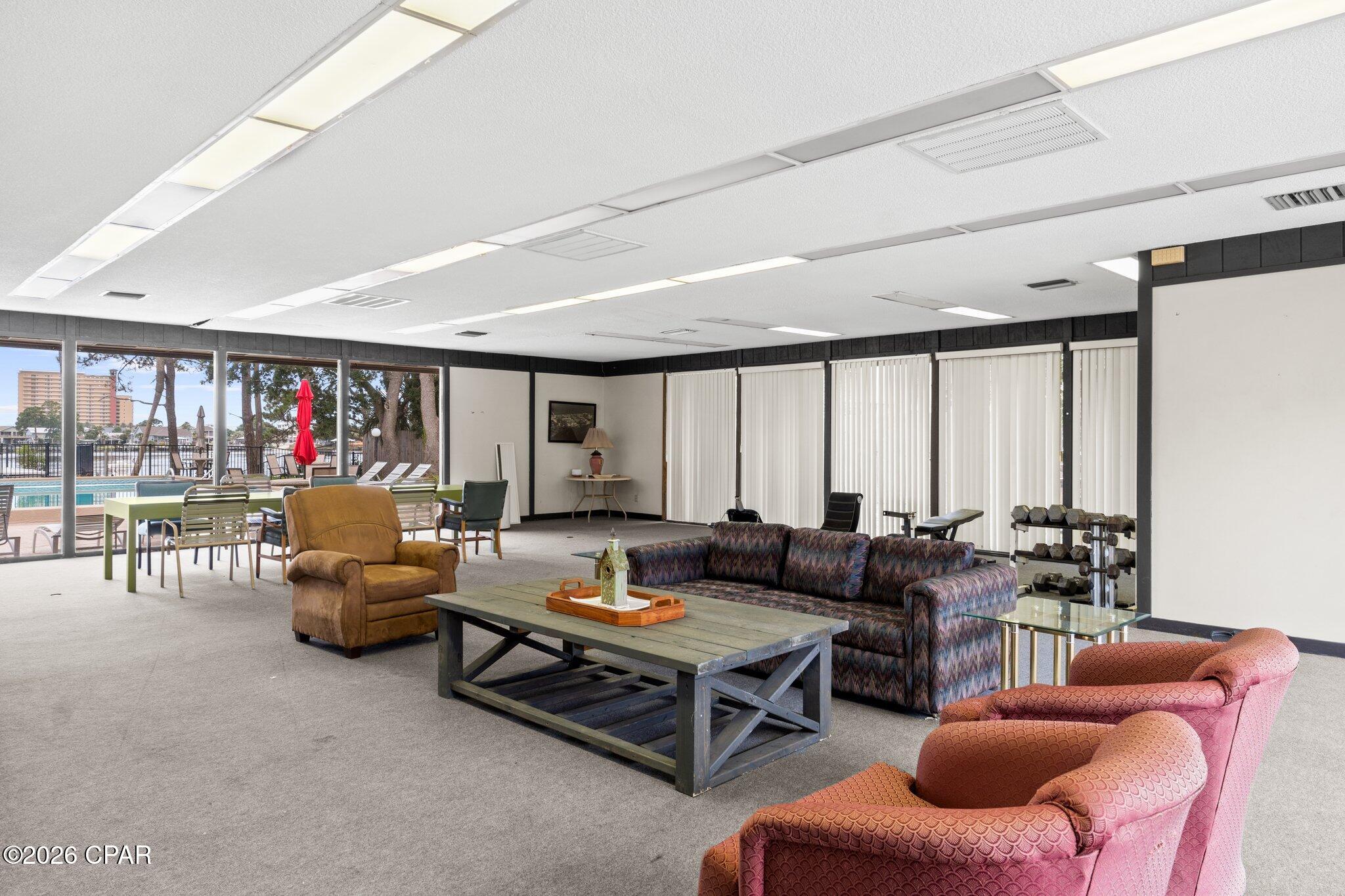 Palisades Condo Ph 1 - Residential