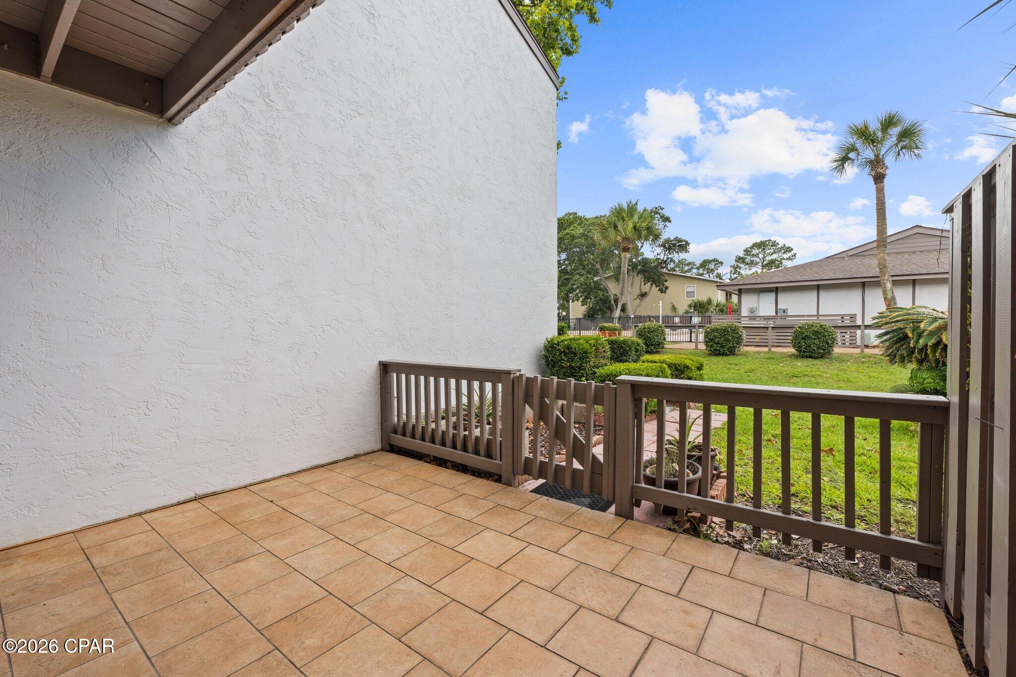 Palisades Condo Ph 1 - Residential