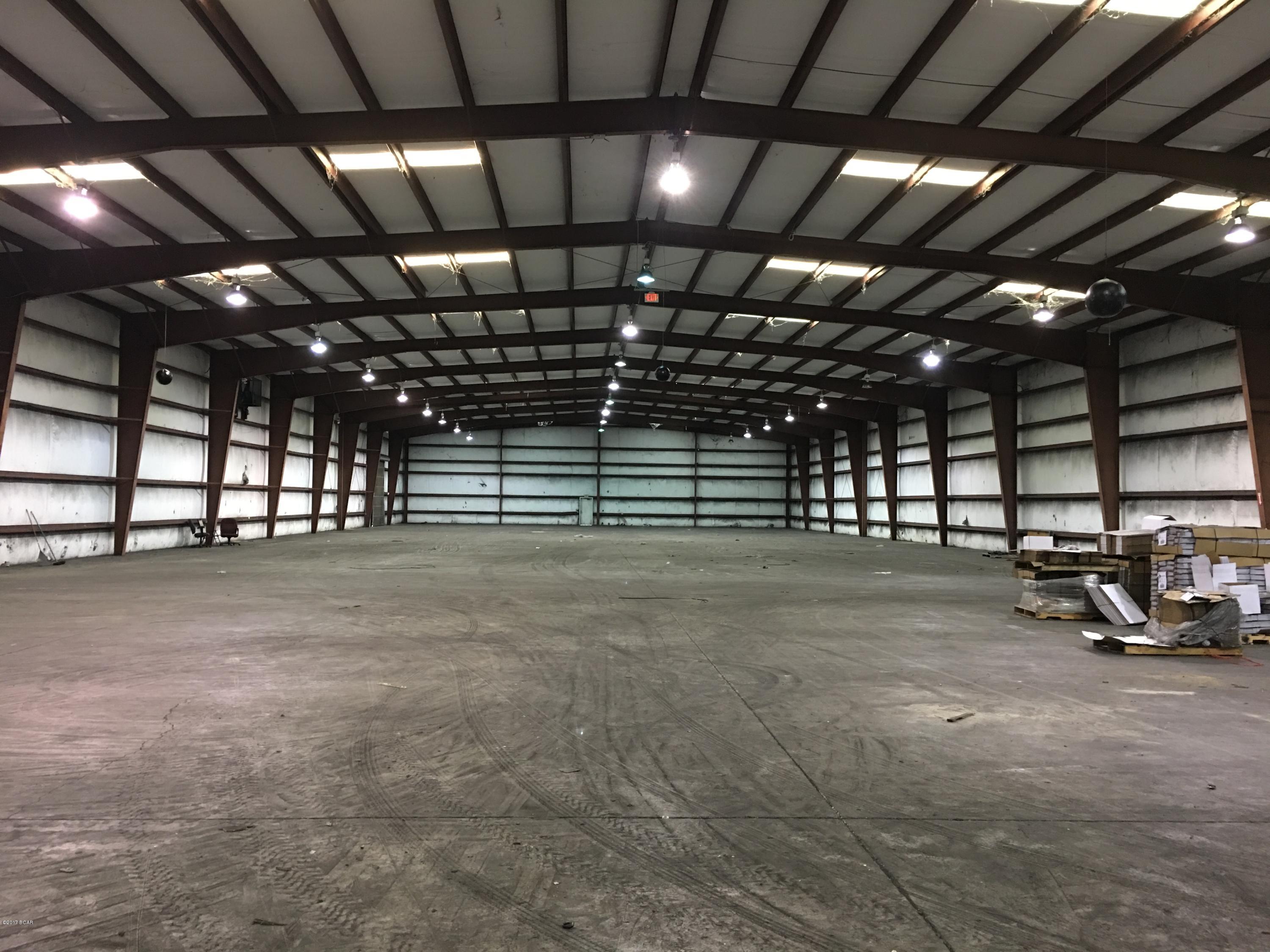 Beach Commerce Park - Commercial Sale