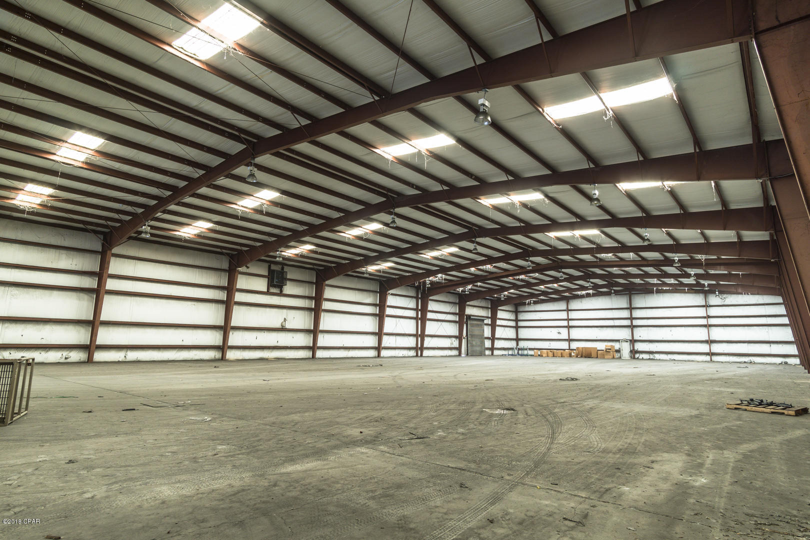 Beach Commerce Park - Commercial Sale