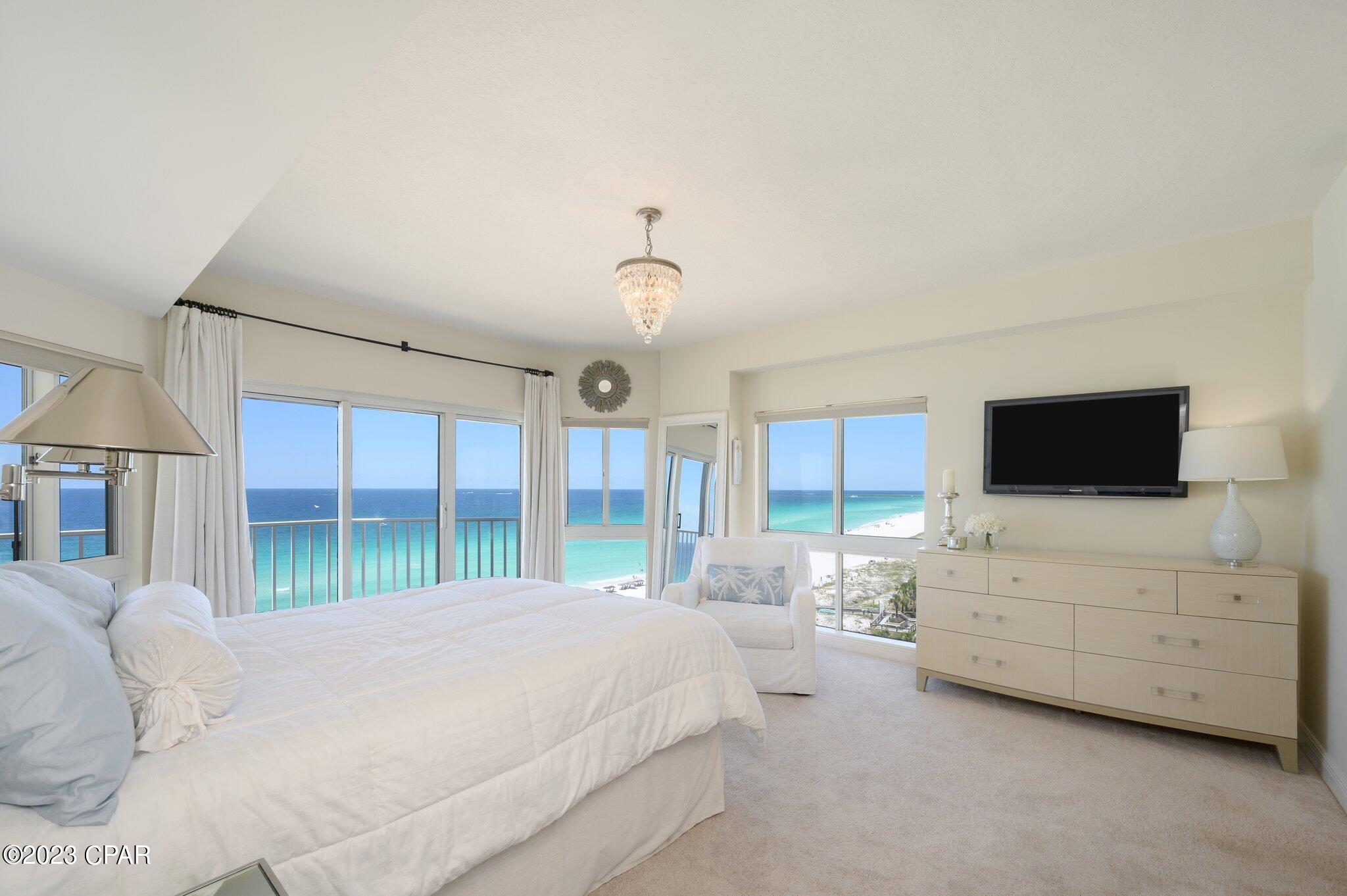 Holiday Isle - Residential