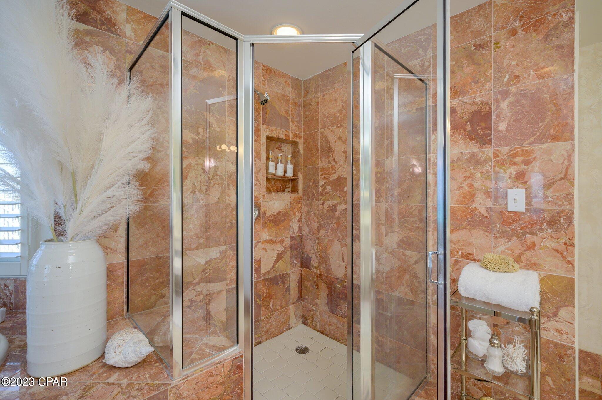 Holiday Isle - Residential