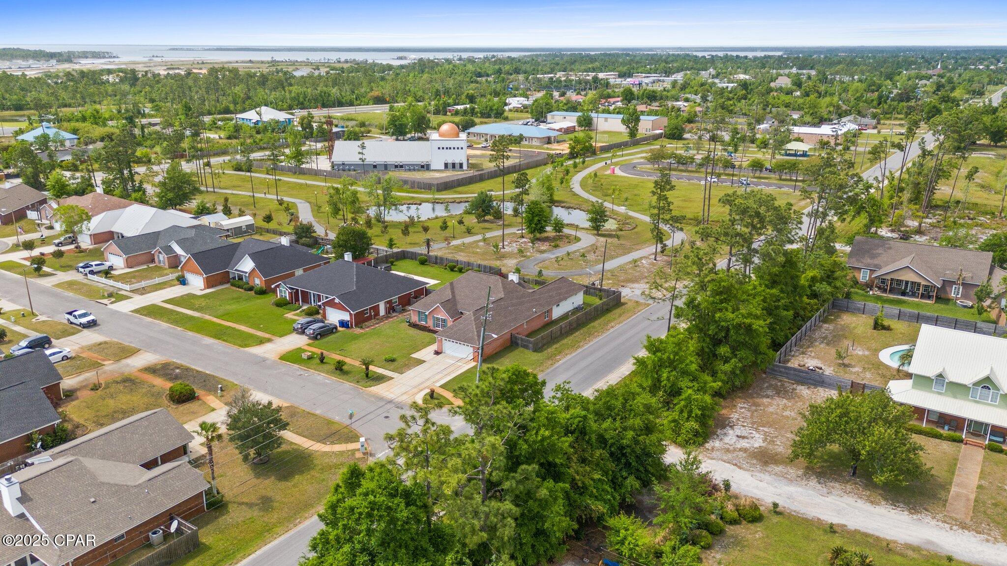 Floridian Place - Residential