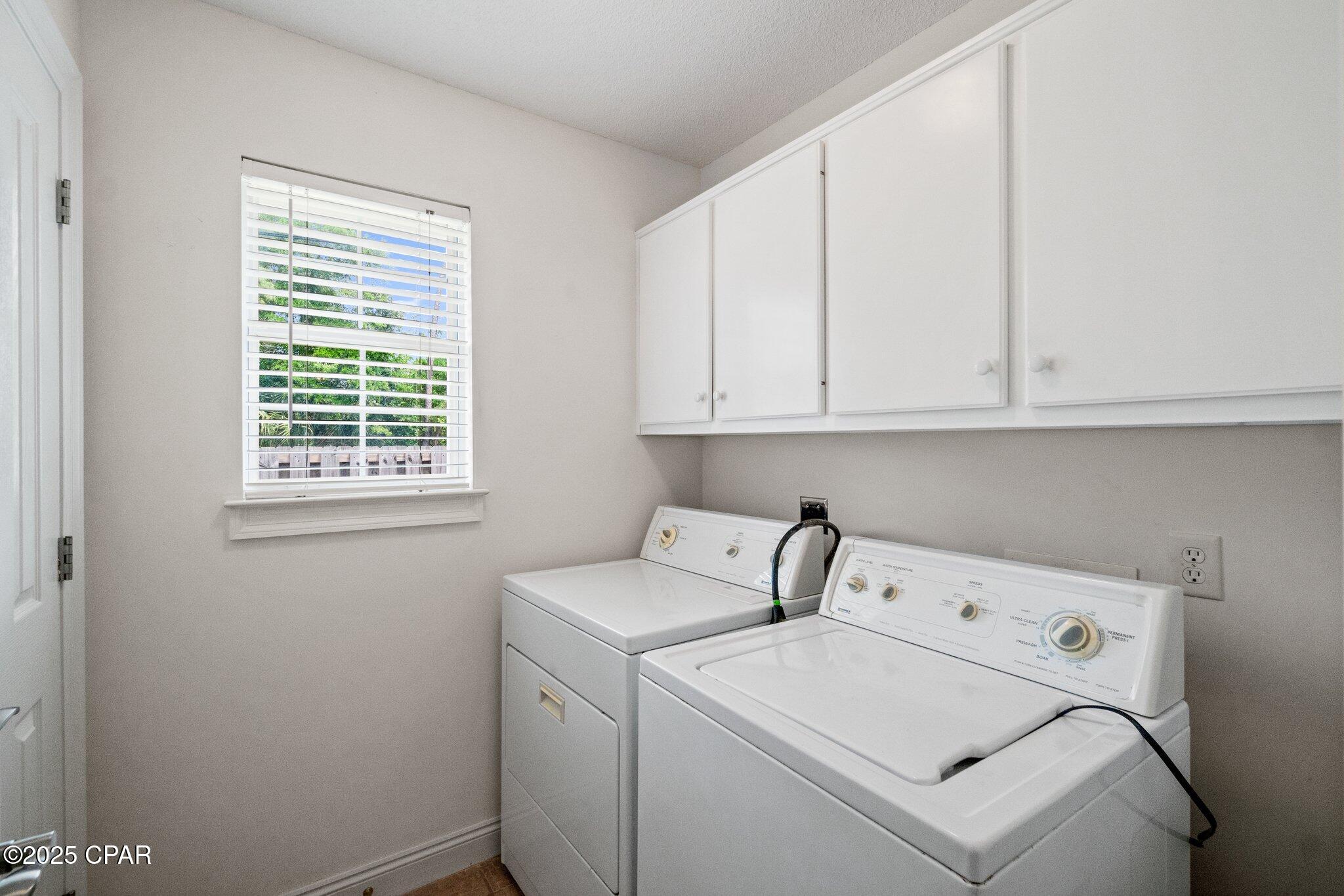 Floridian Place - Residential