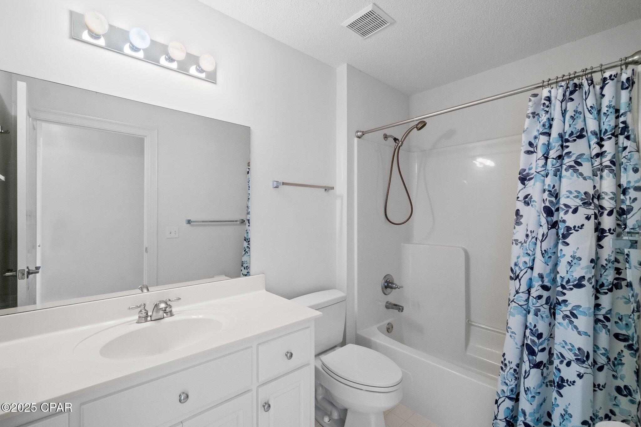 Floridian Place - Residential