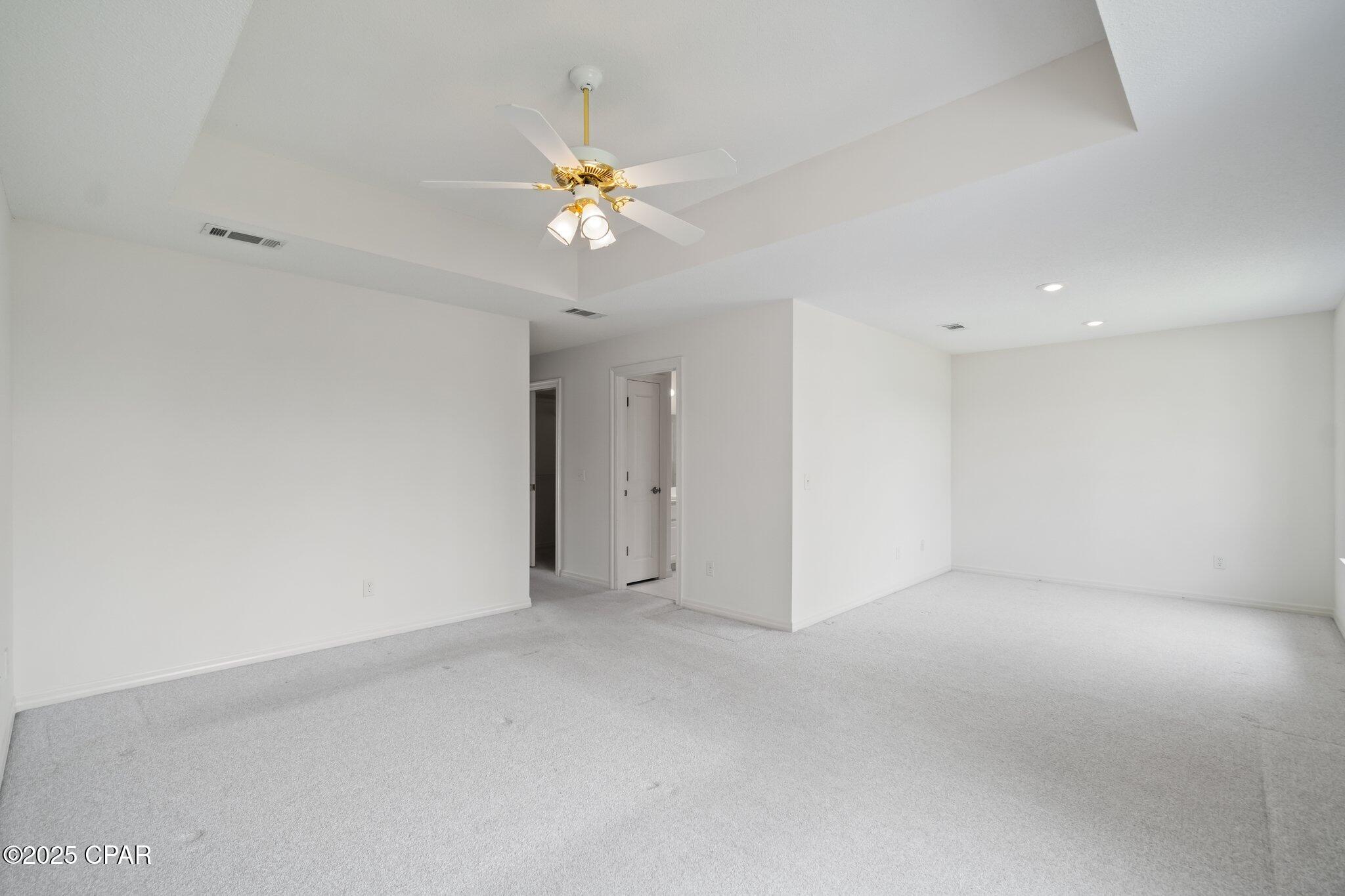 Floridian Place - Residential