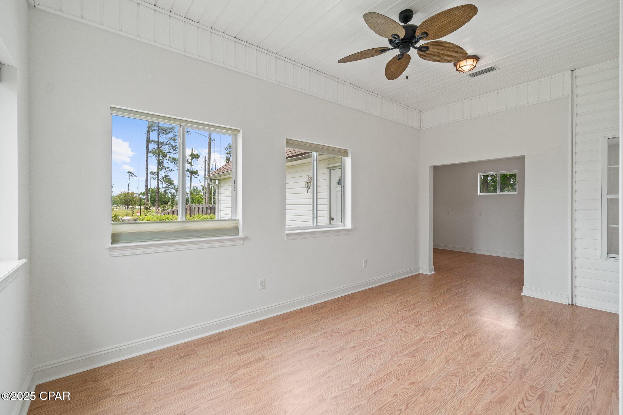 Floridian Place - Residential