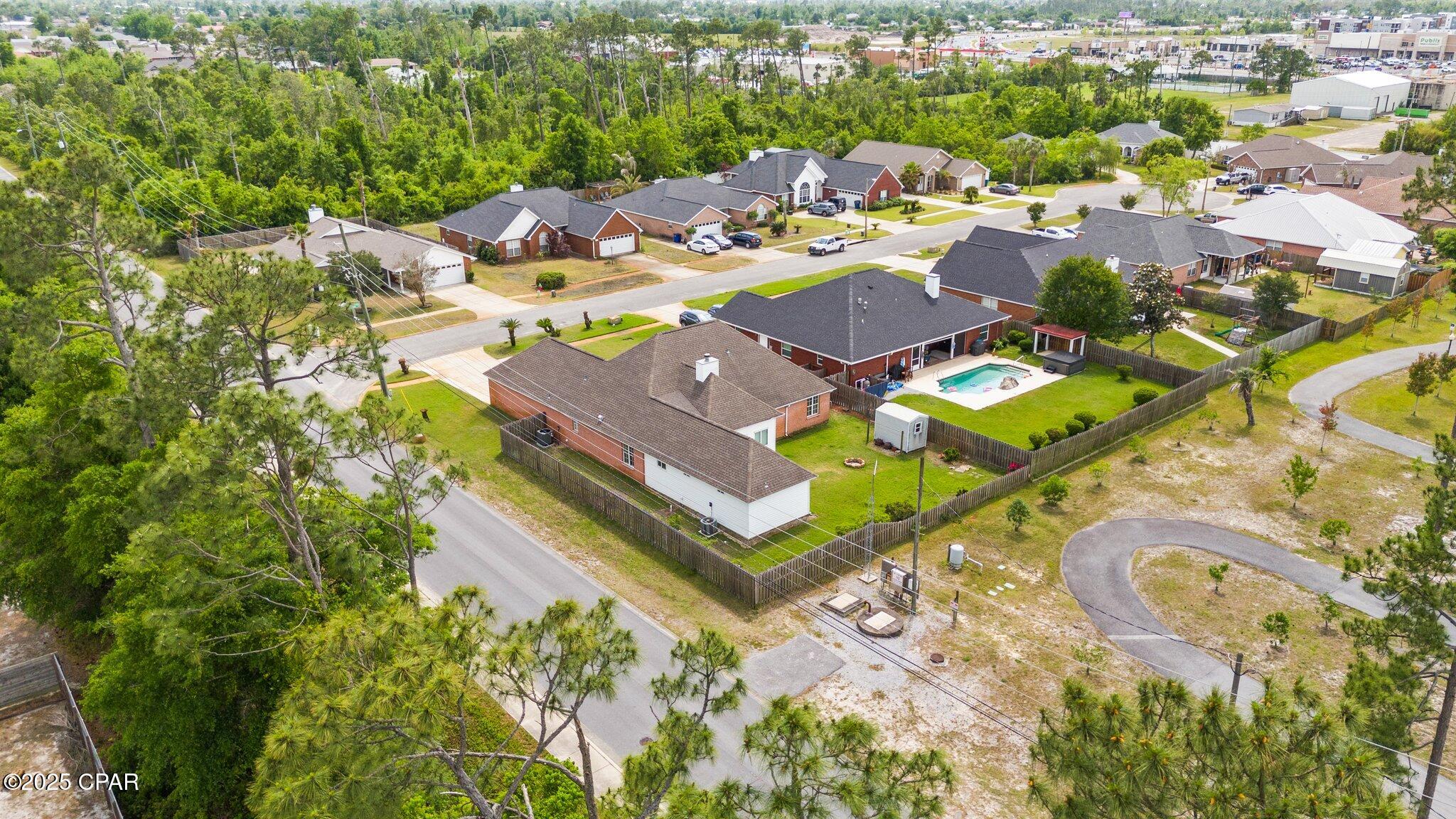 Floridian Place - Residential