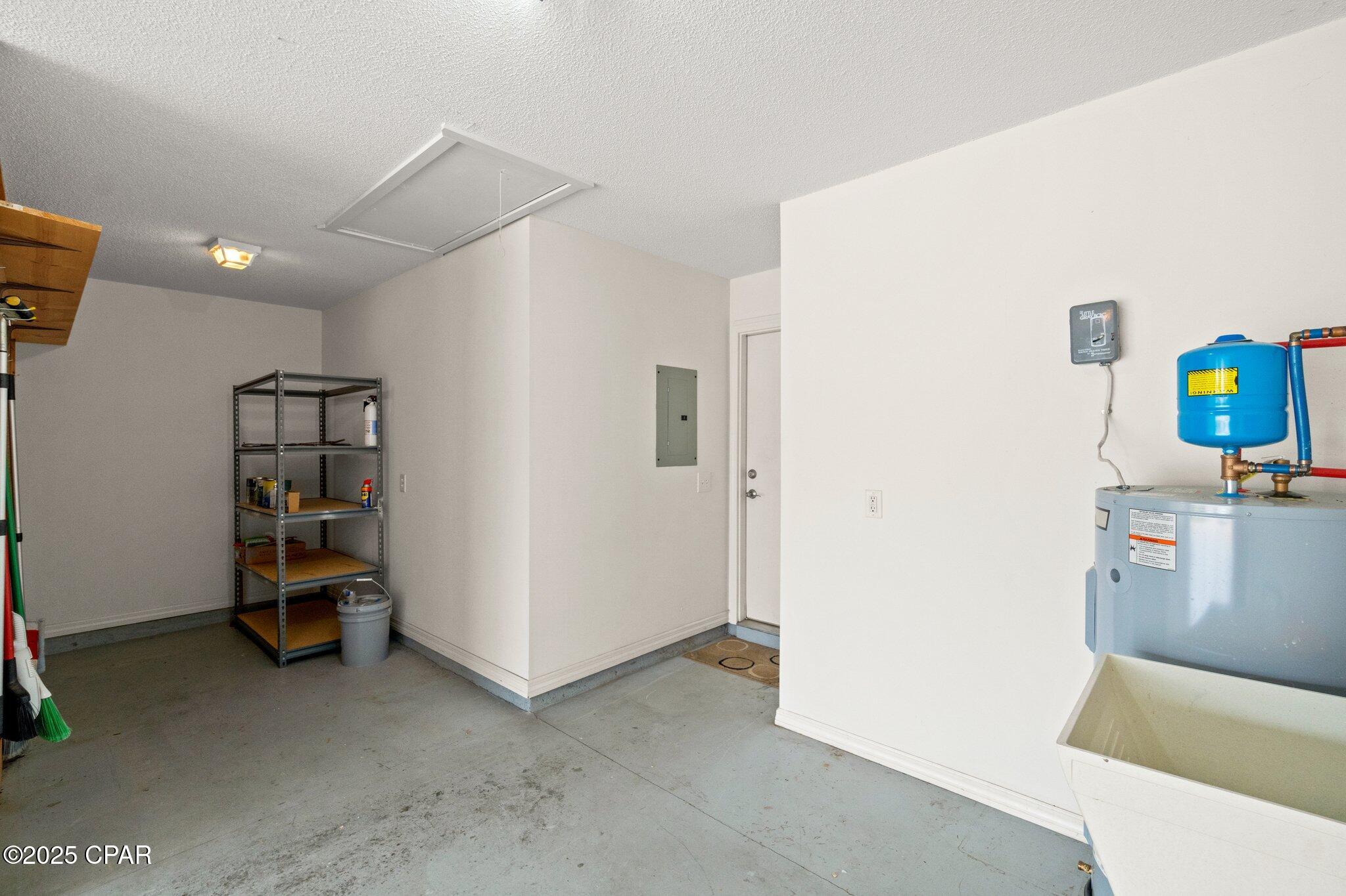 Floridian Place - Residential