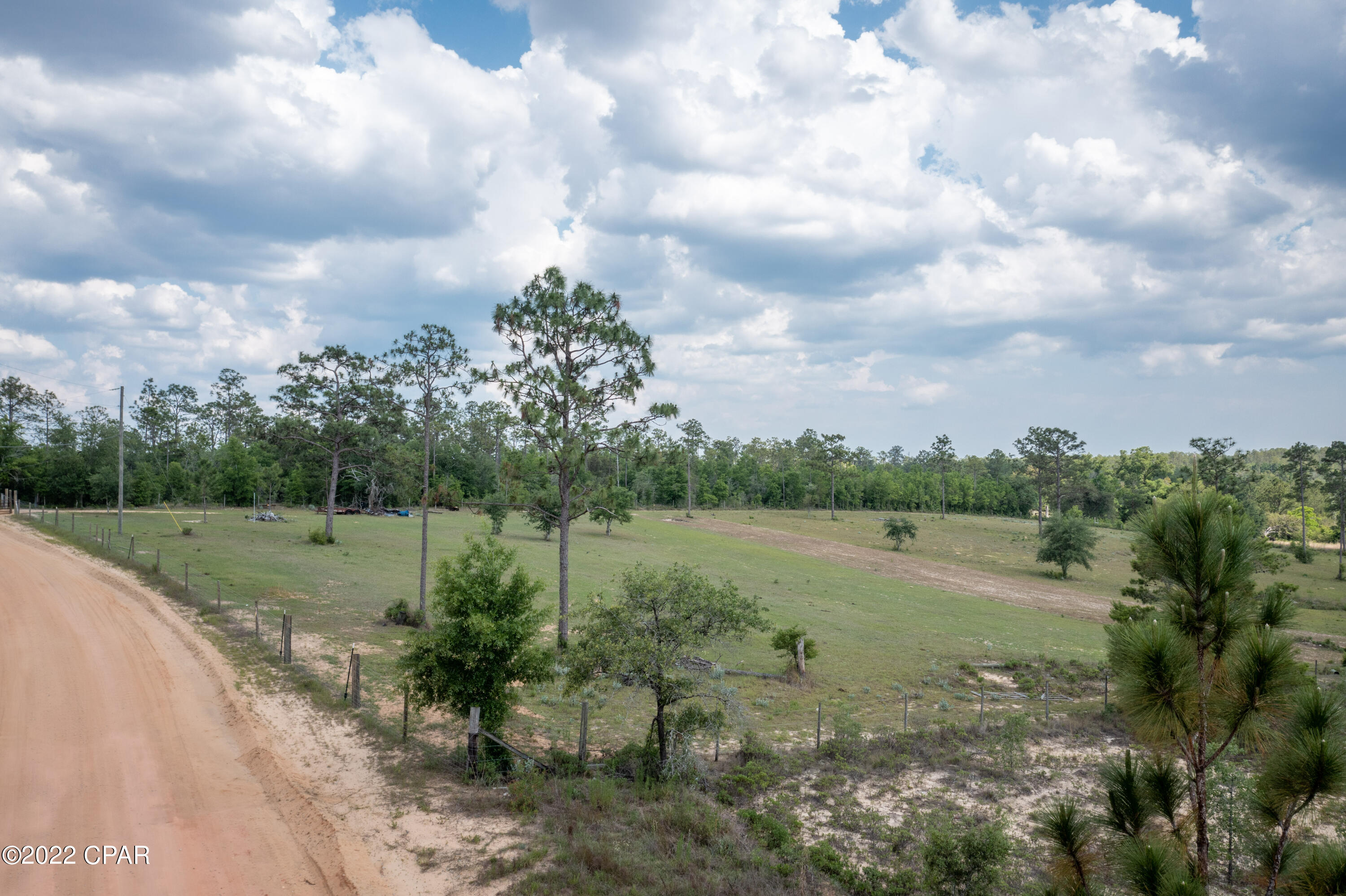 [No Recorded Subdiv] - Land