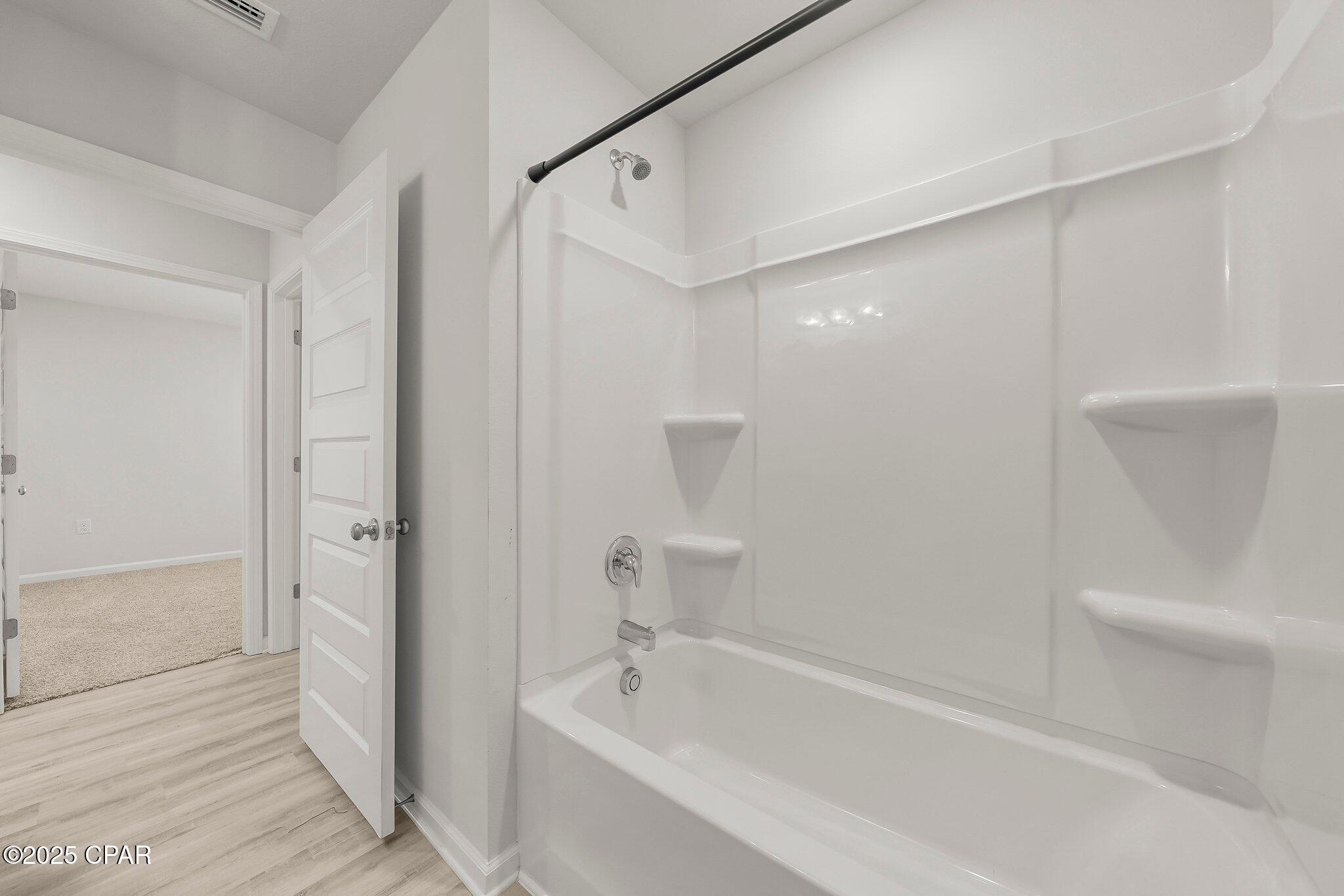 [No Recorded Subdiv] - Residential Lease