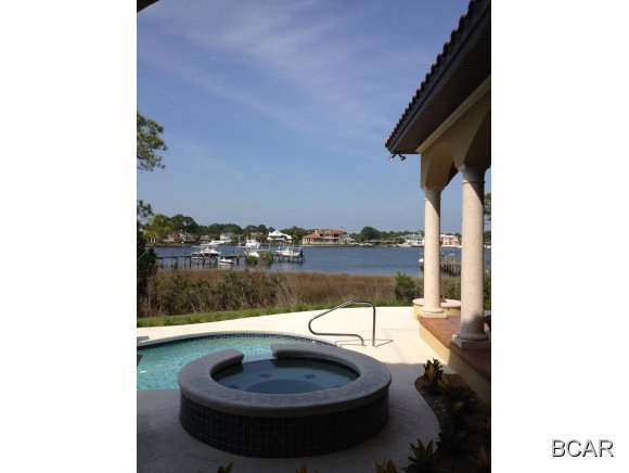 Finisterre - Residential