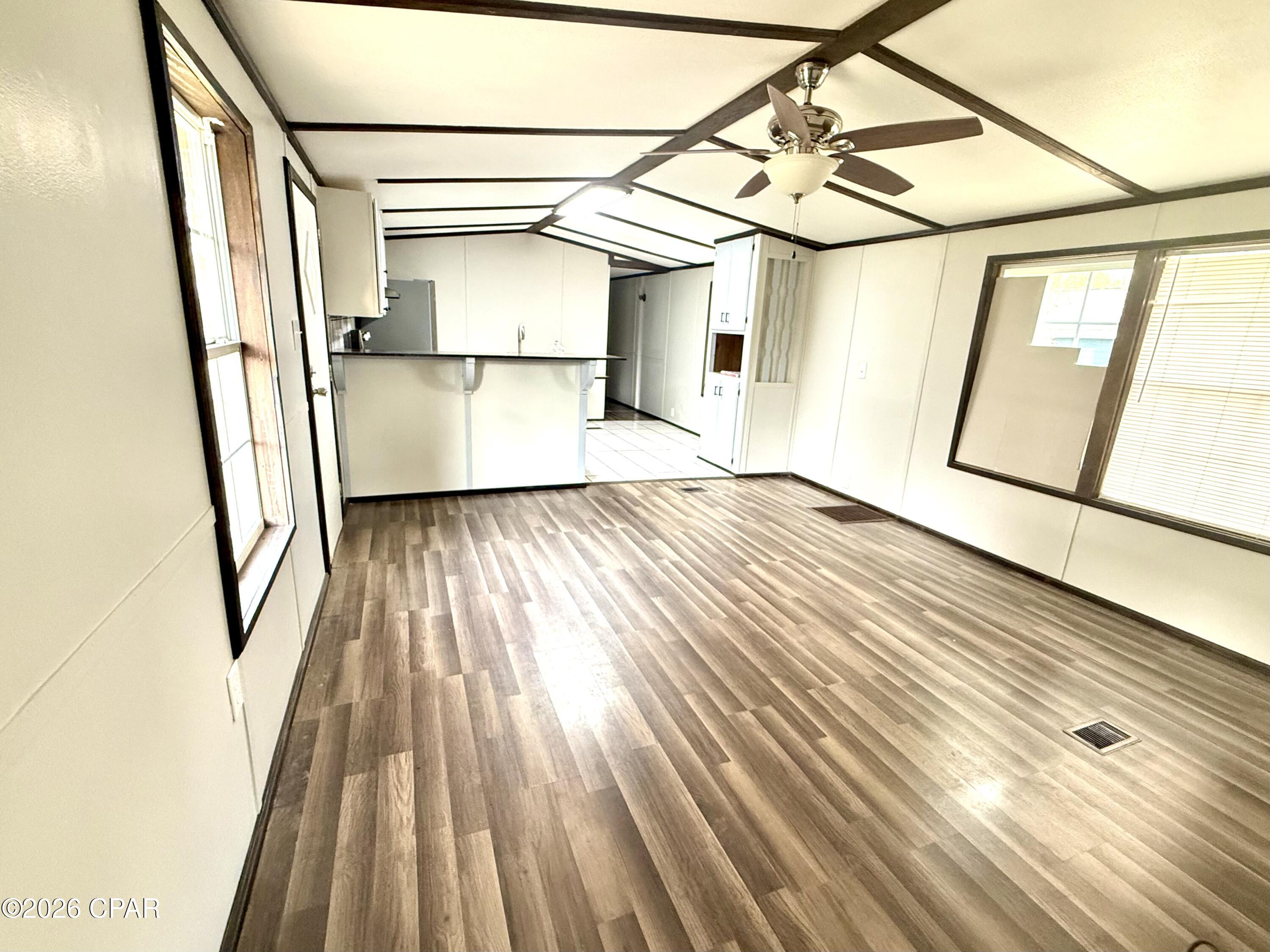 Oakwood Lakes - Residential