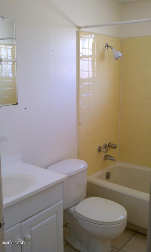 Holiday Beach Unit 4 - Residential Lease