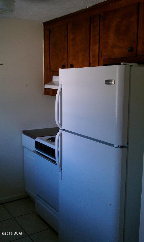 Holiday Beach Unit 4 - Residential Lease