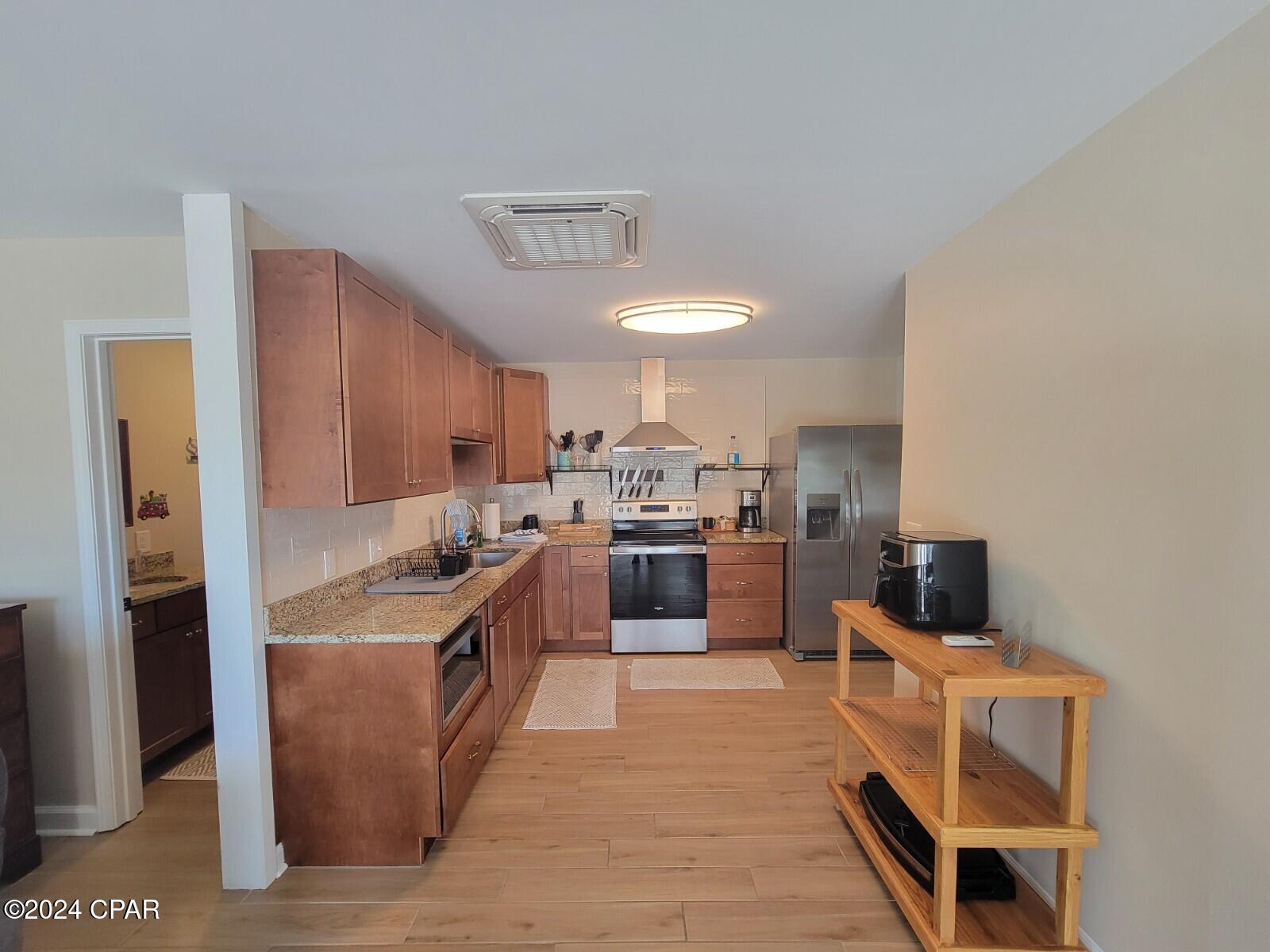 [No Recorded Subdiv] - Residential Lease