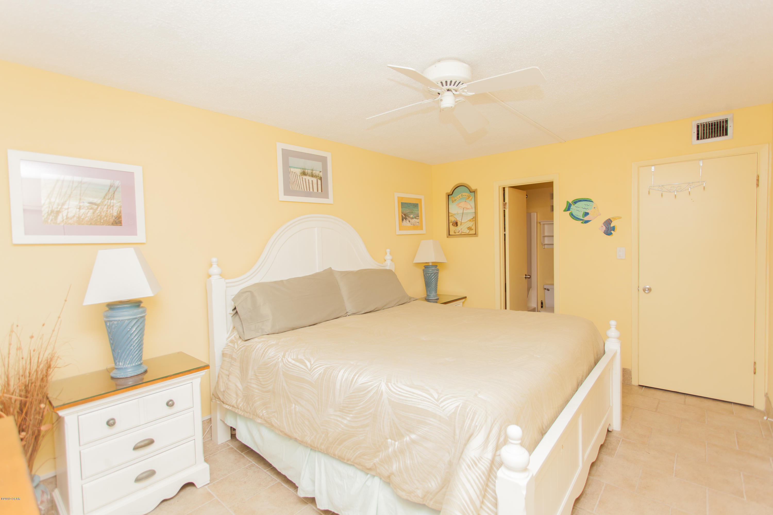 Pinnacle Port - Residential