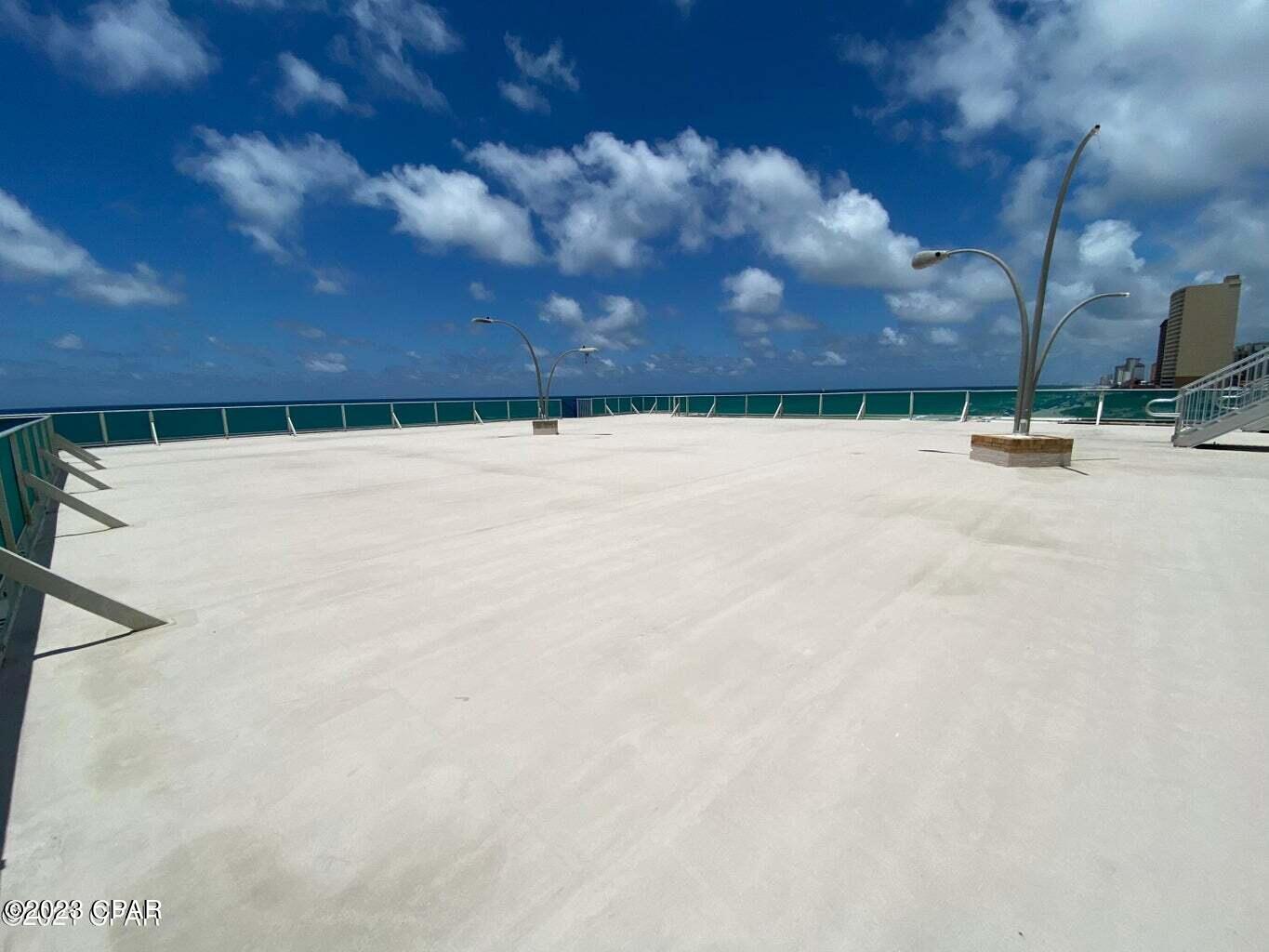 Fontainebleau Terrace - Residential