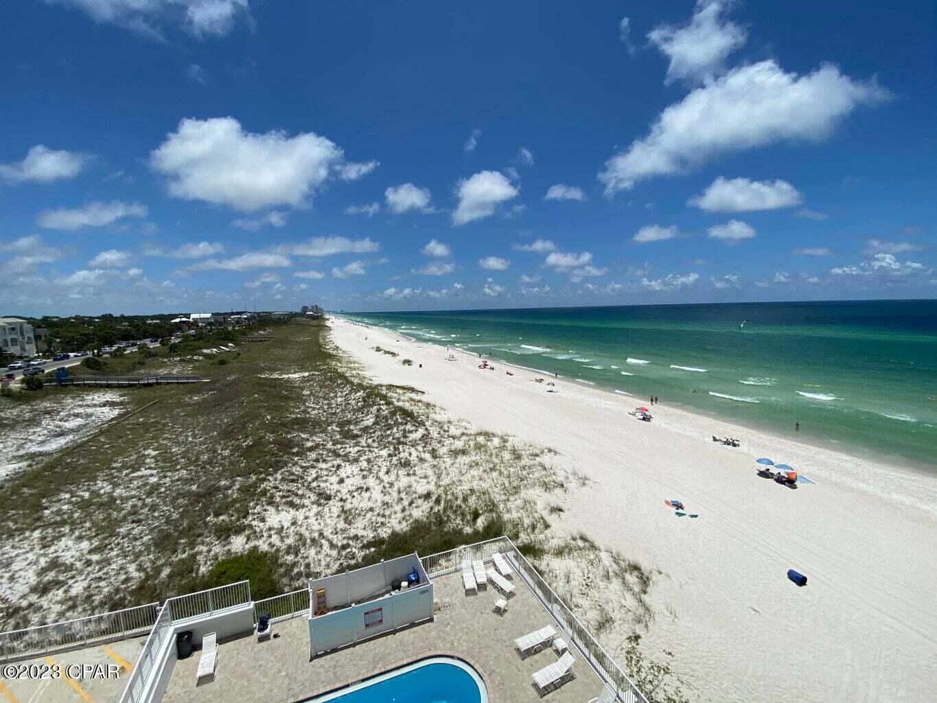 Fontainebleau Terrace - Residential
