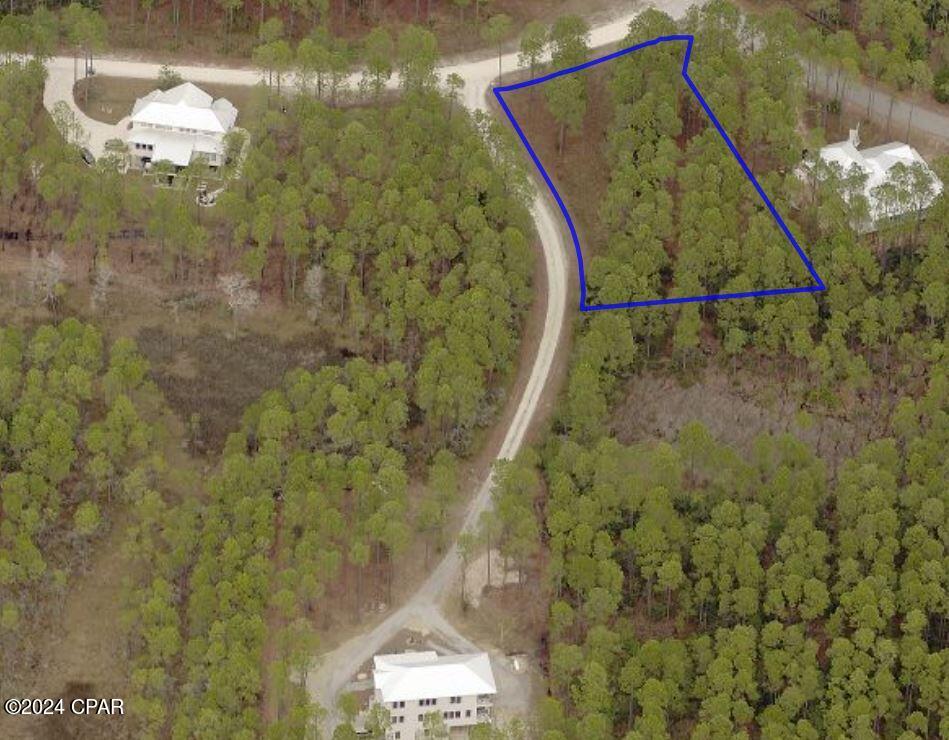 Rivercamps On Crooked Creek - Land