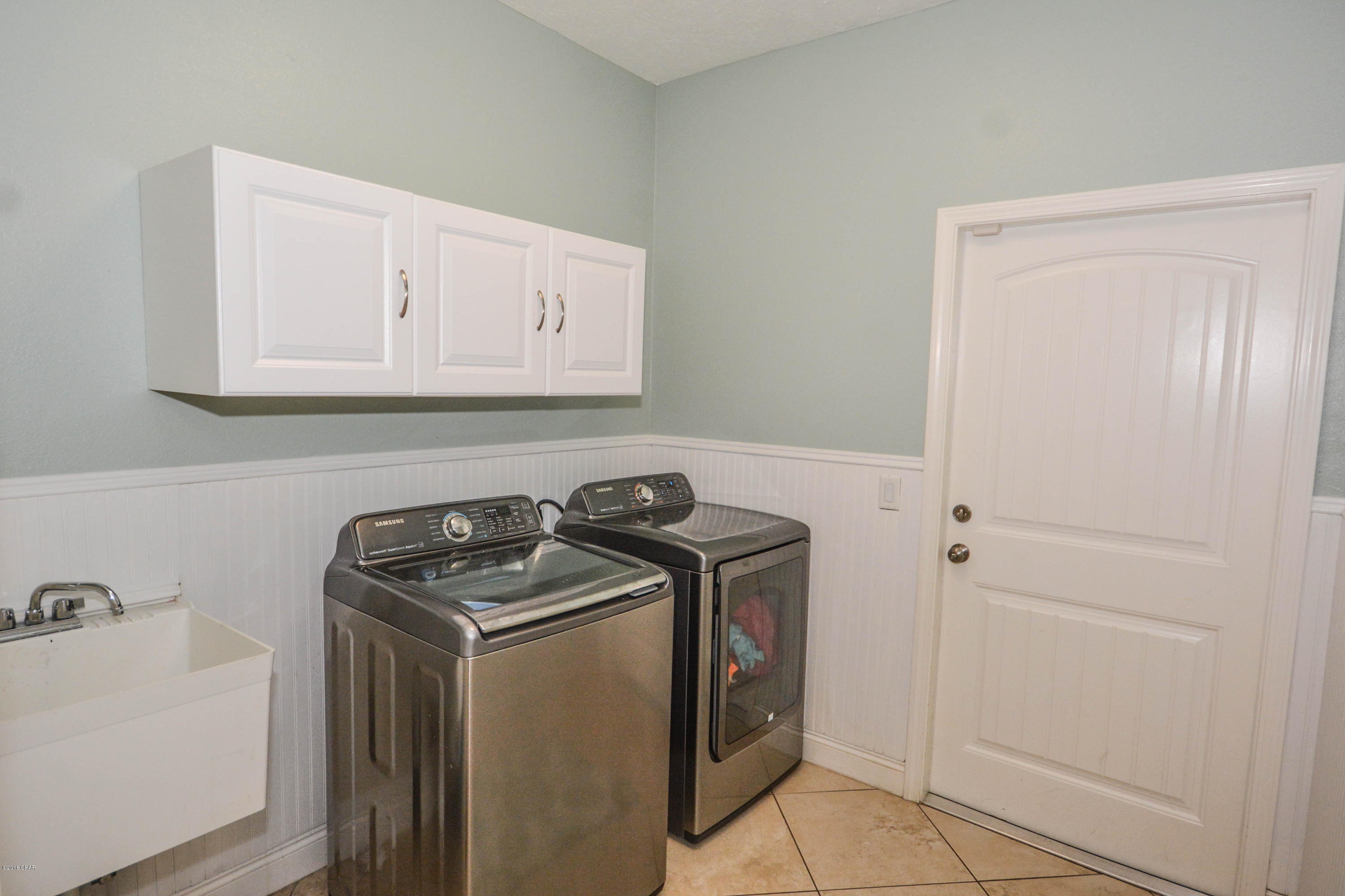 Colony Club - Residential