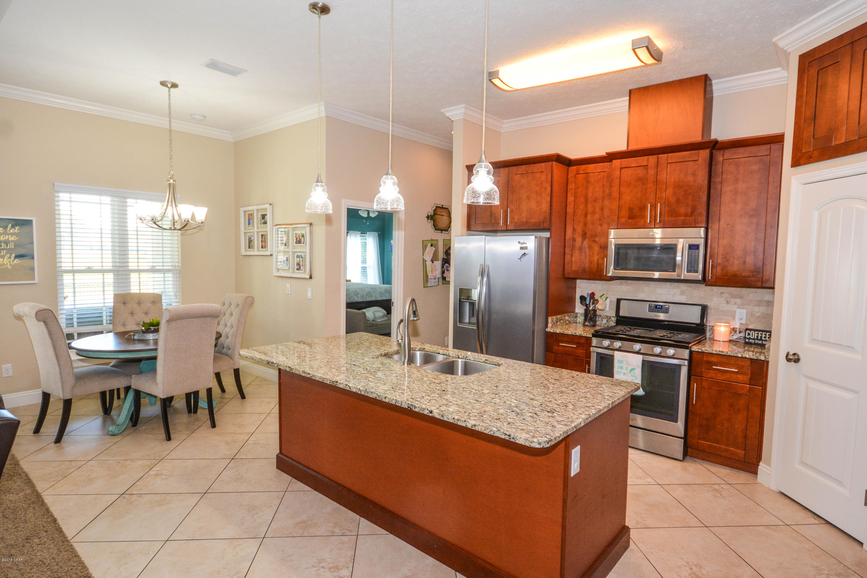 Colony Club - Residential