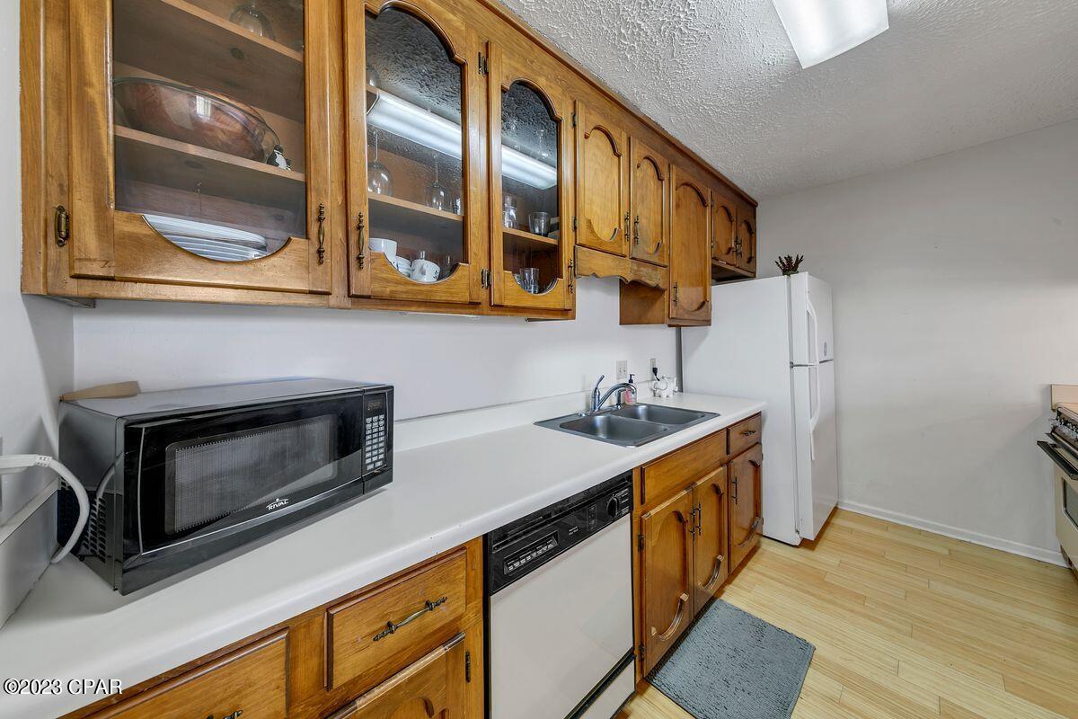 Pirate's Cove Inlet - Residential