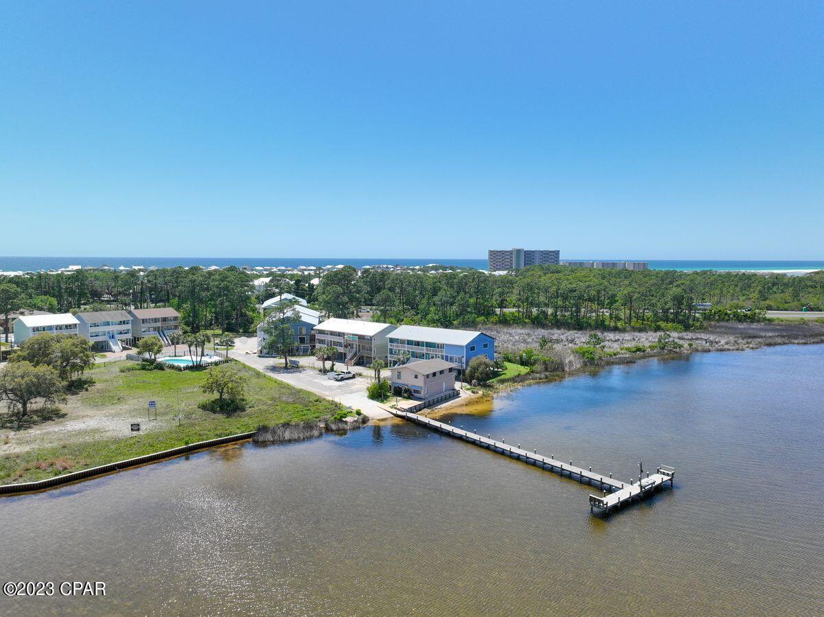 Pirate's Cove Inlet - Residential