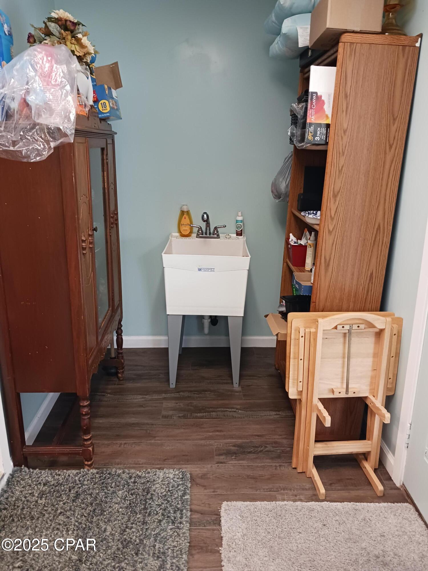 Venetian Villa 1st Add Replat - Residential