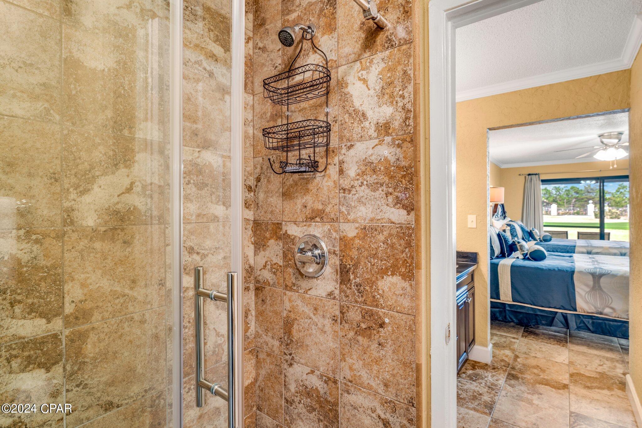 Edgewater Golf Villas V-A - Residential