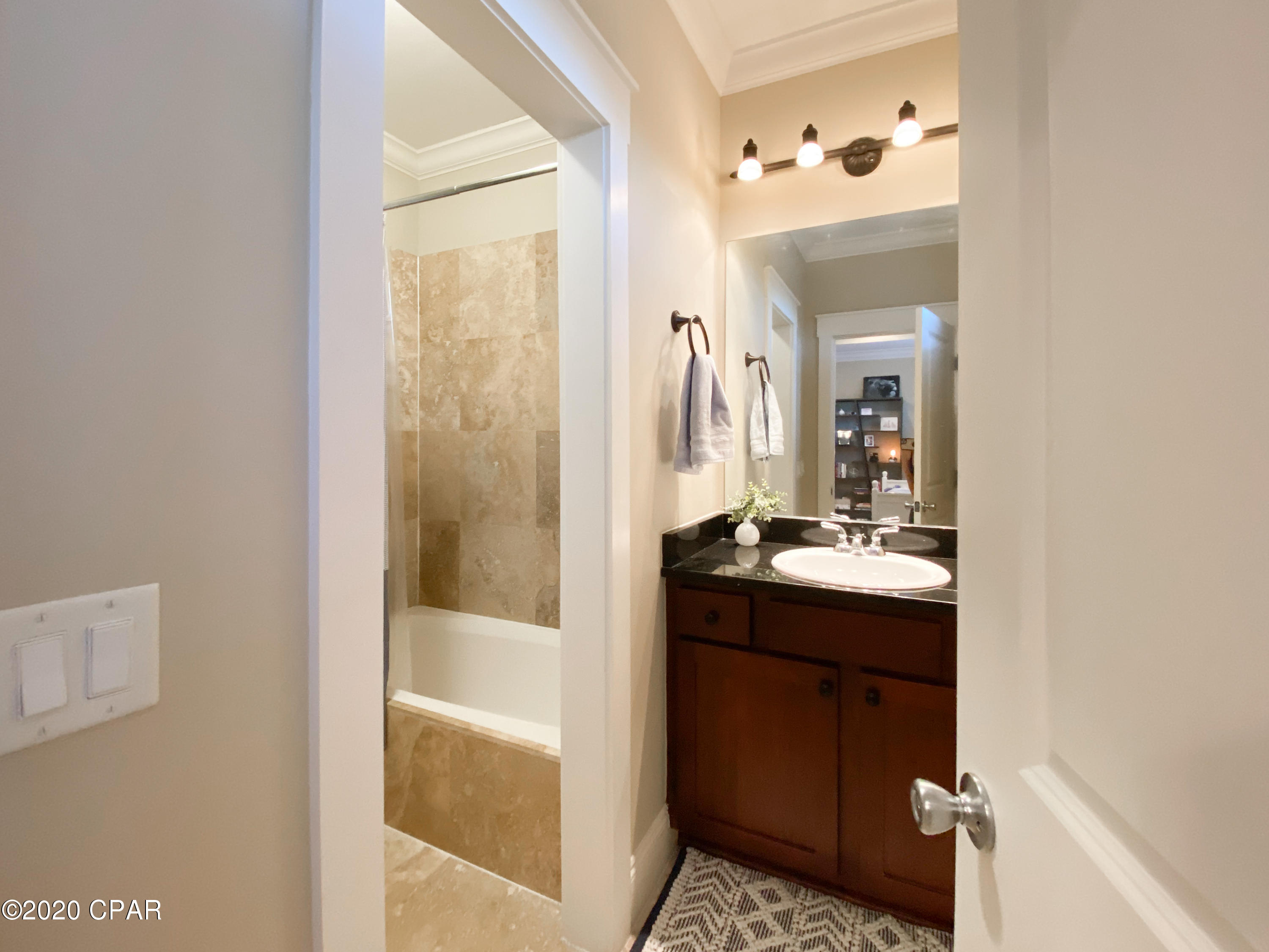 Turtle Cove At Lake Powell - Residential