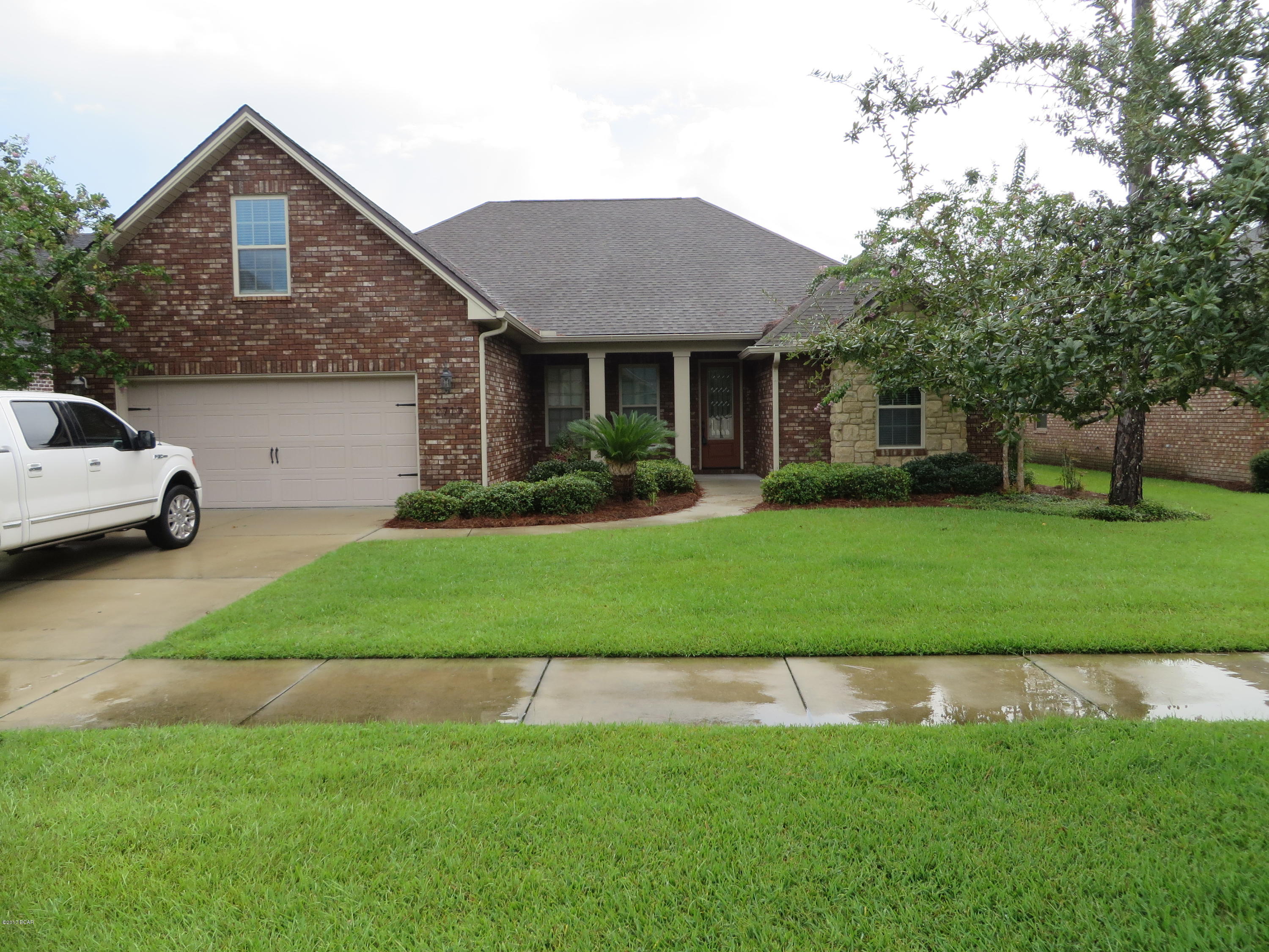 Hawks Landing - Residential