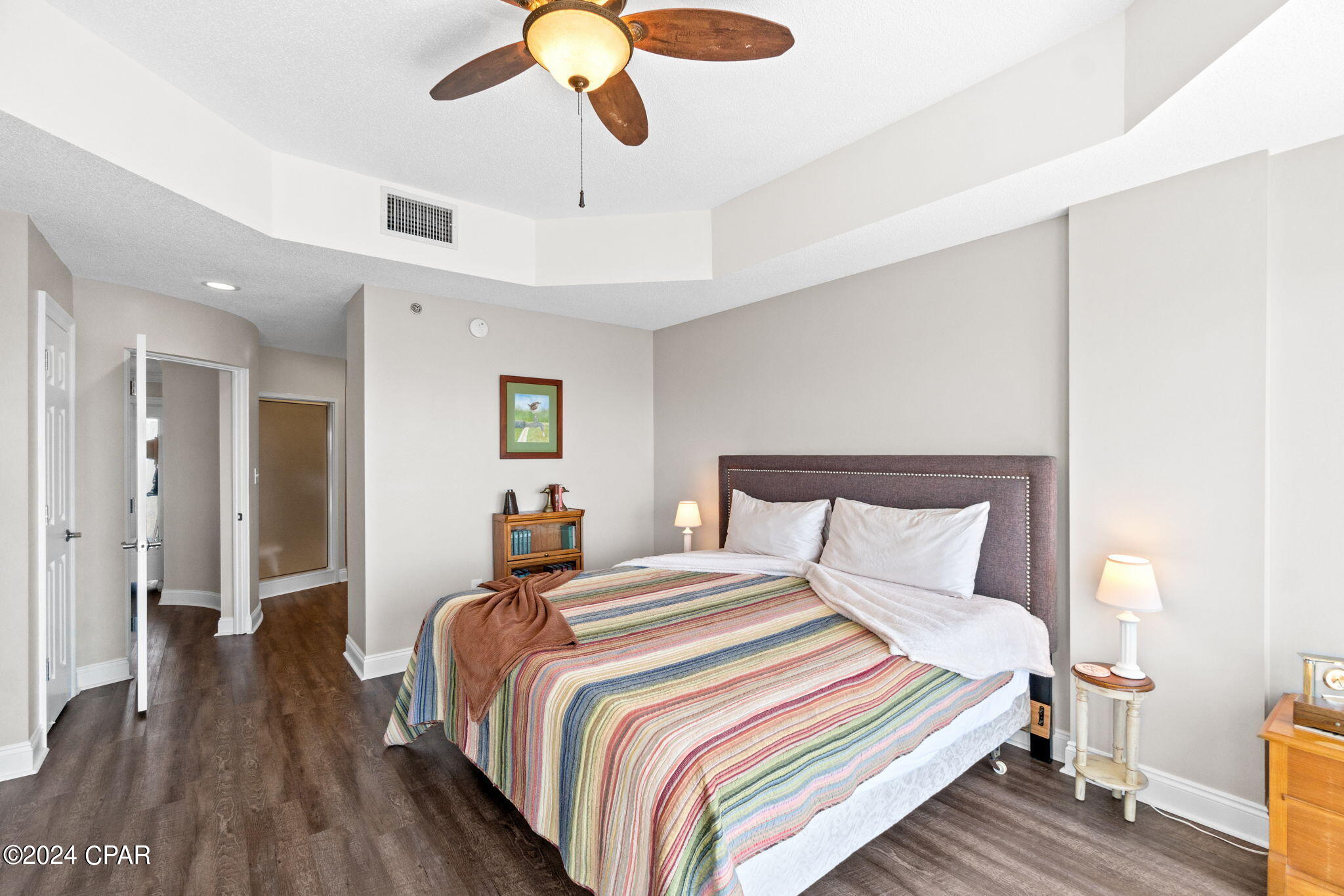 Marina Bay Condo - Residential