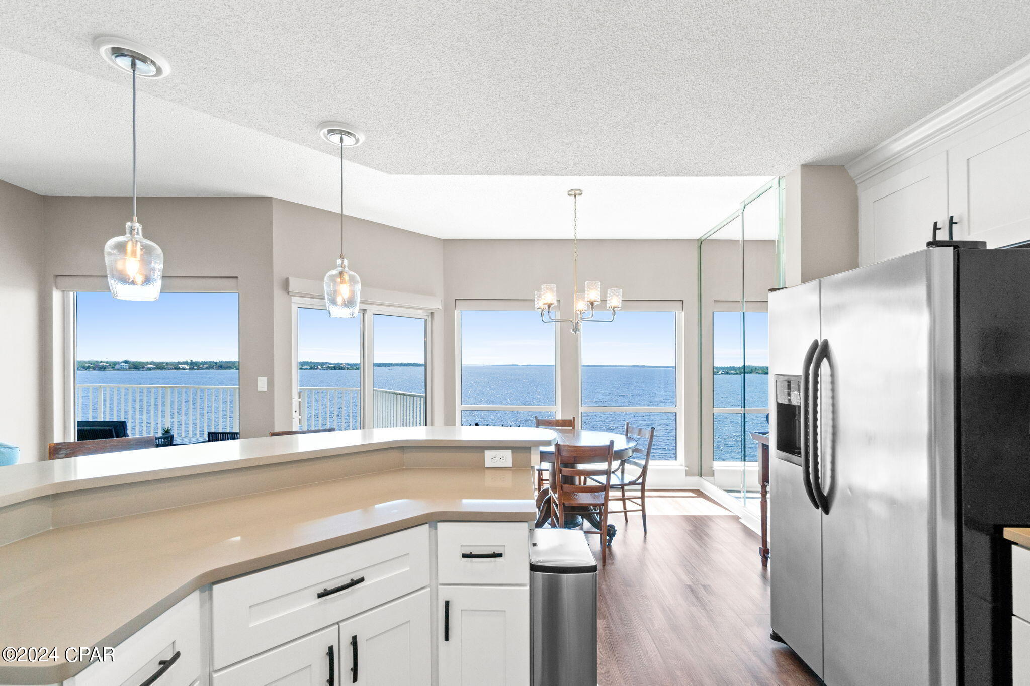 Marina Bay Condo - Residential