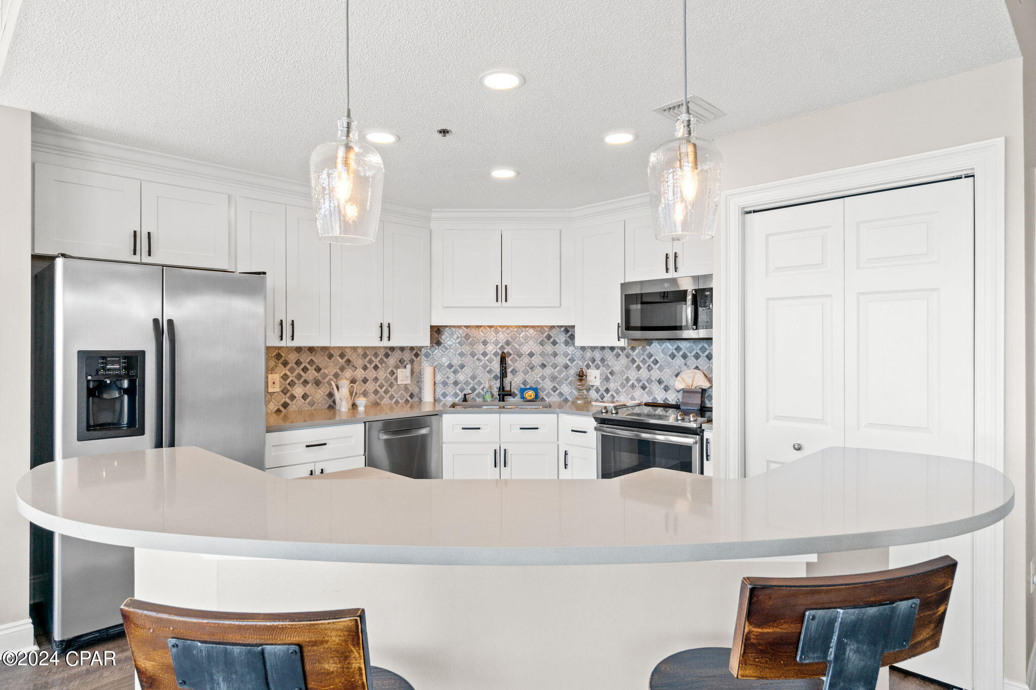 Marina Bay Condo - Residential