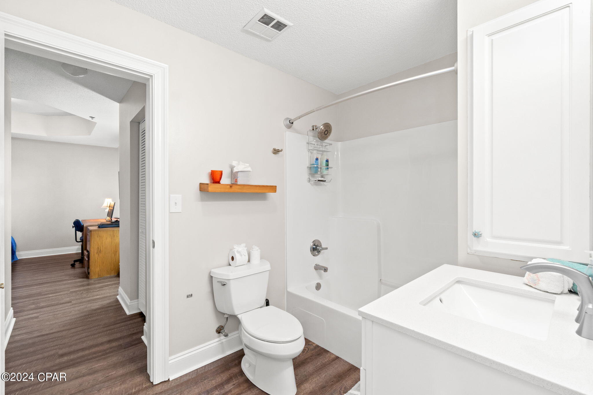 Marina Bay Condo - Residential