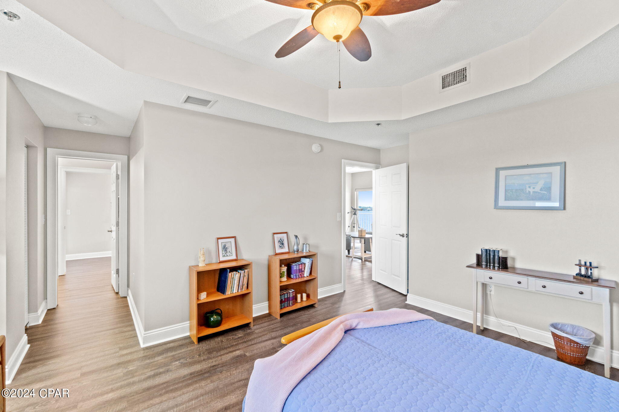 Marina Bay Condo - Residential