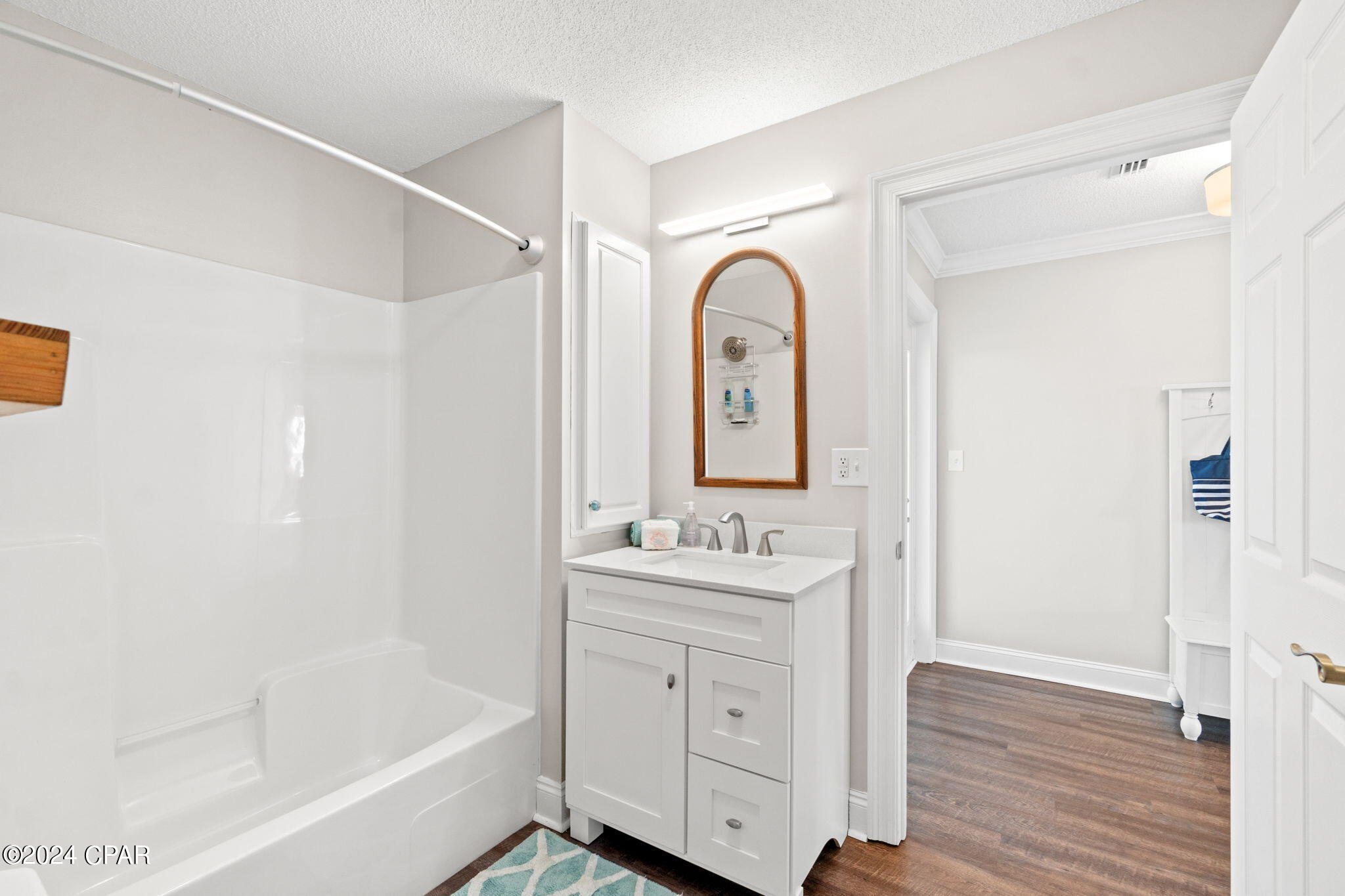 Marina Bay Condo - Residential