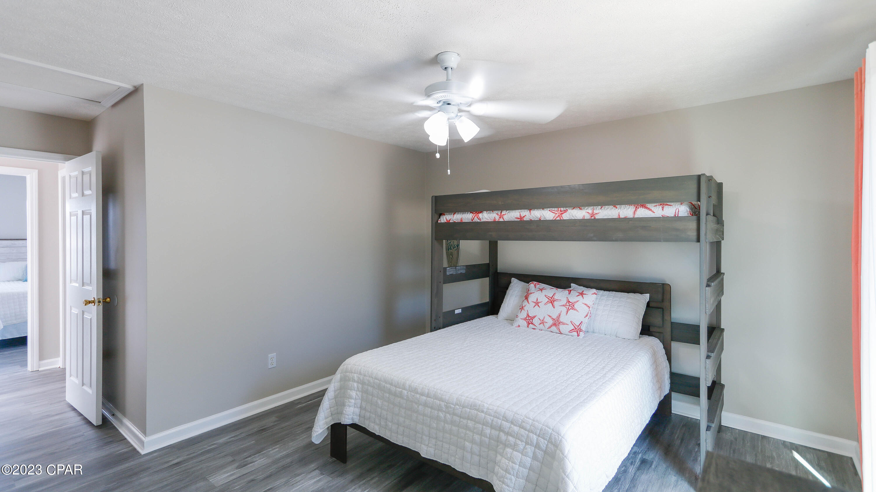 Palm Cove - Residential