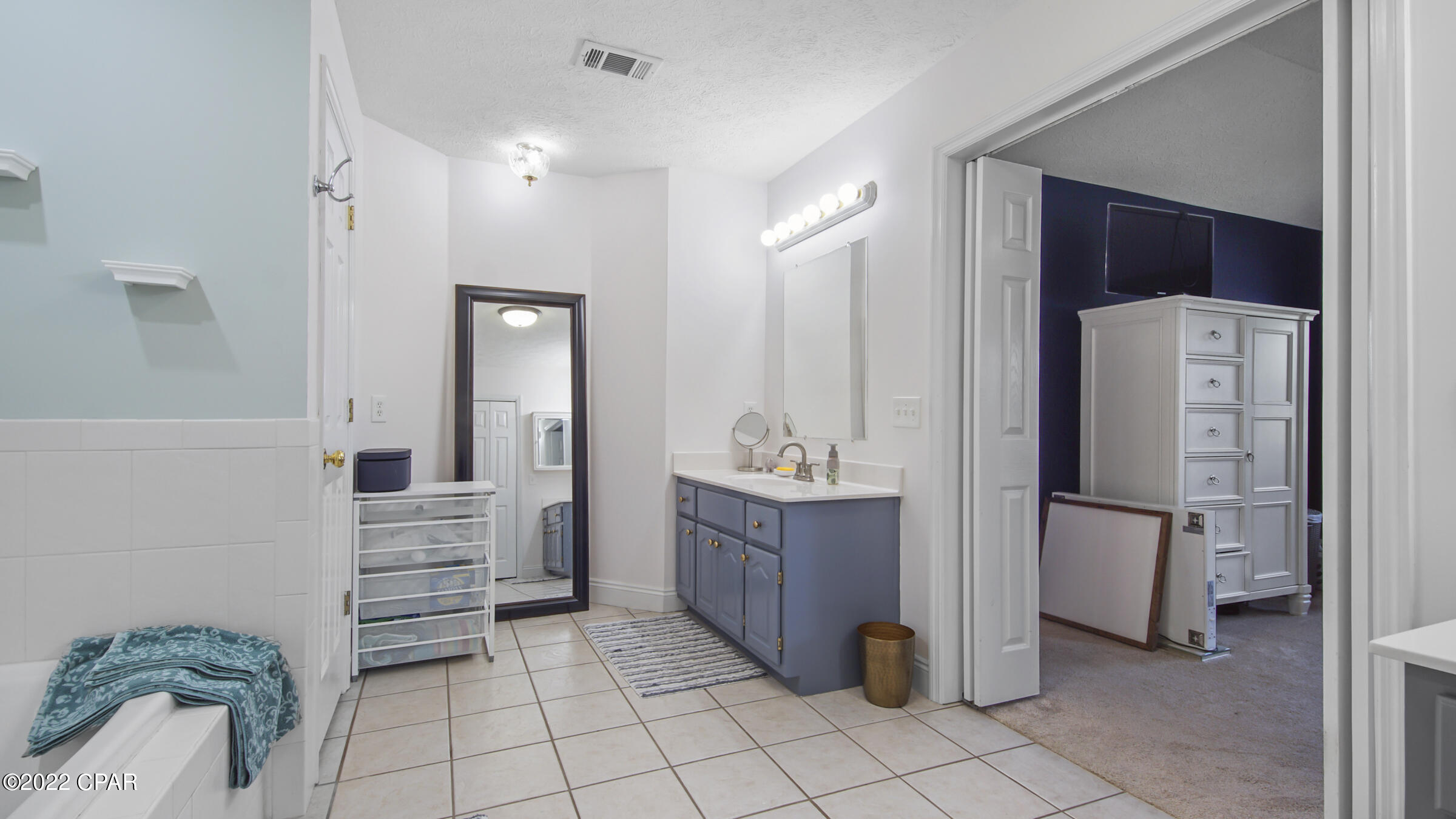 Mowat Highlands Ph X - Residential